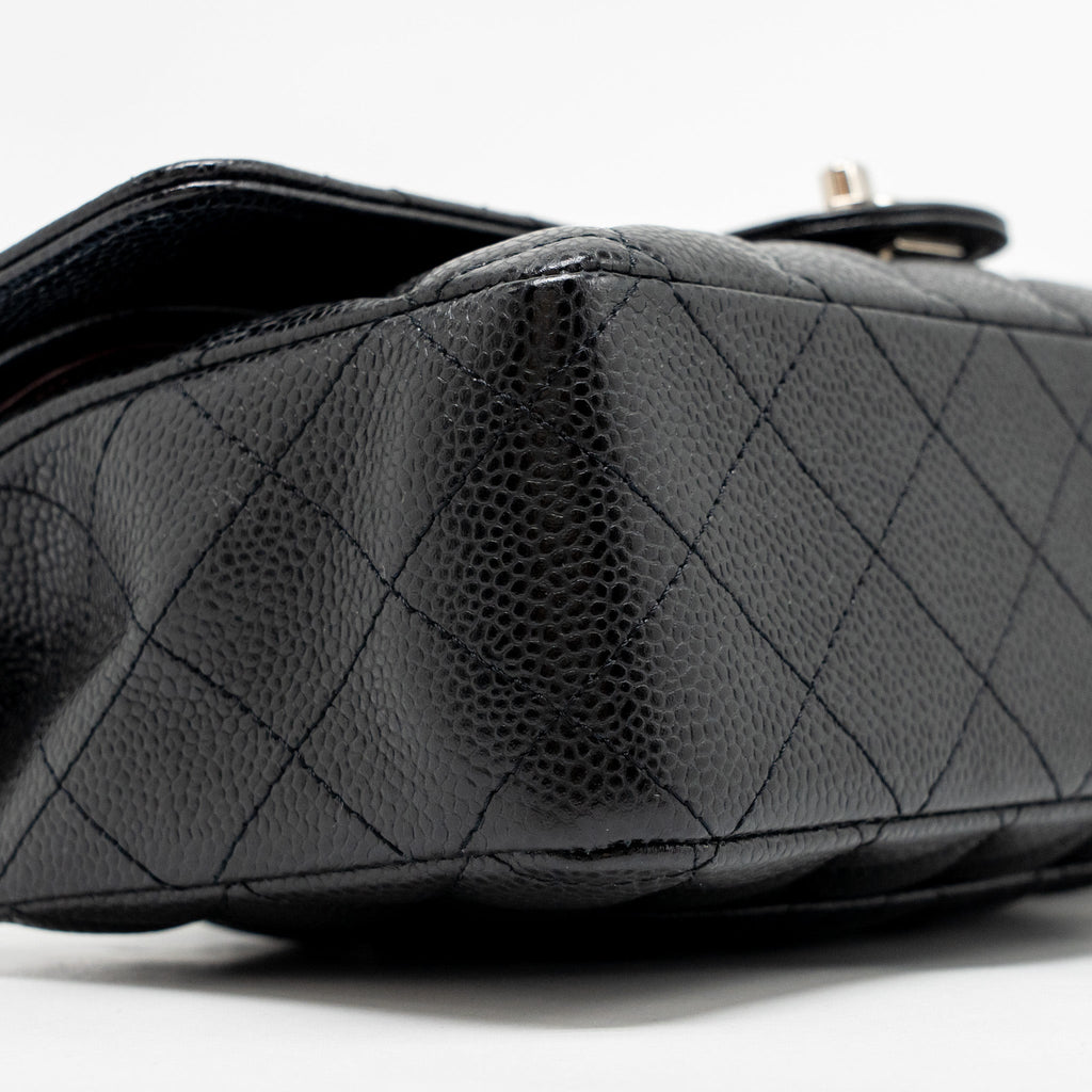 CHANEL MEDIUM CLASSIC DOUBLE FLAP BAG CAVIAR BLACK SHW
