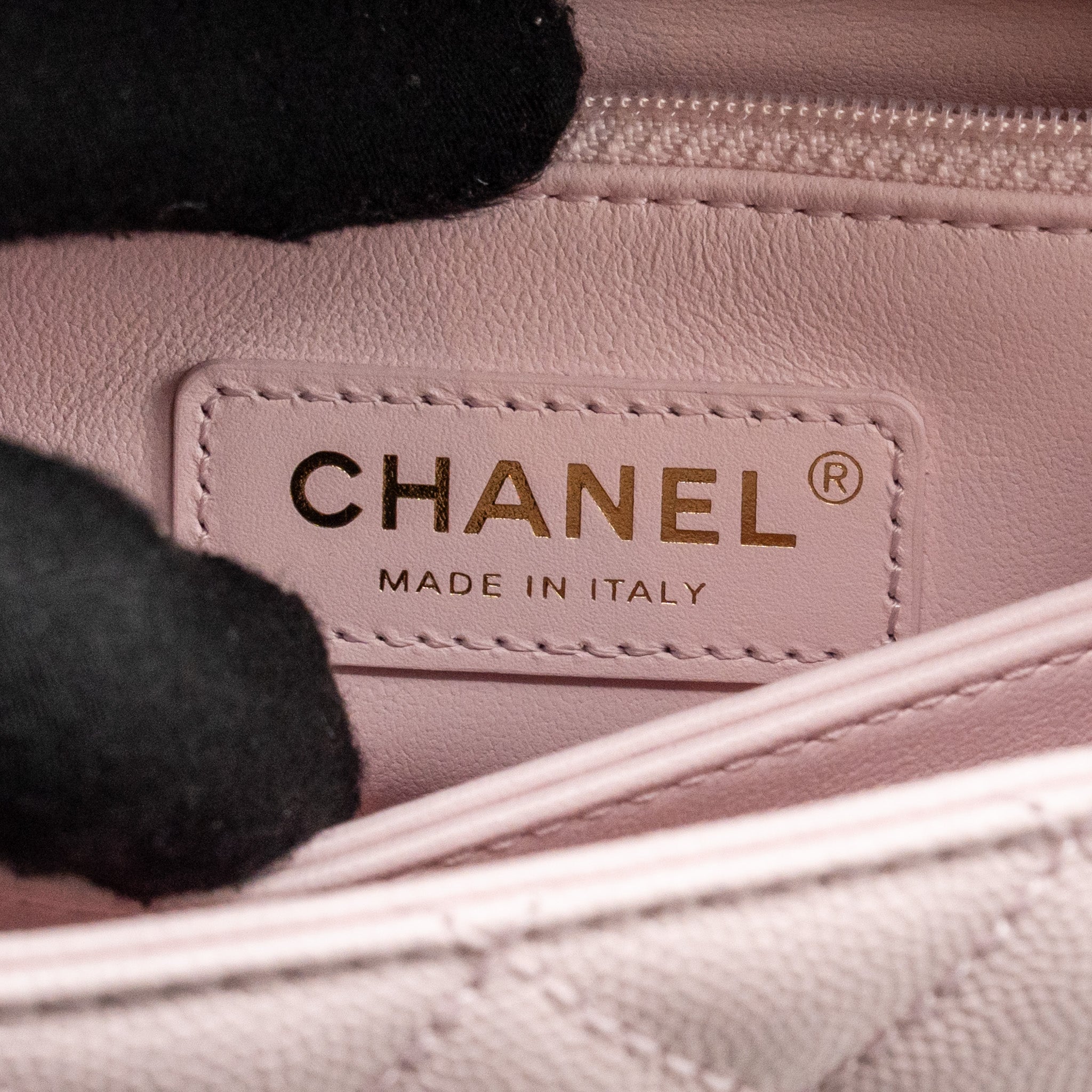 CHANEL SMALL COCO HANDLE CAVIAR LIGHT PINK LGHW (MICROCHIP)