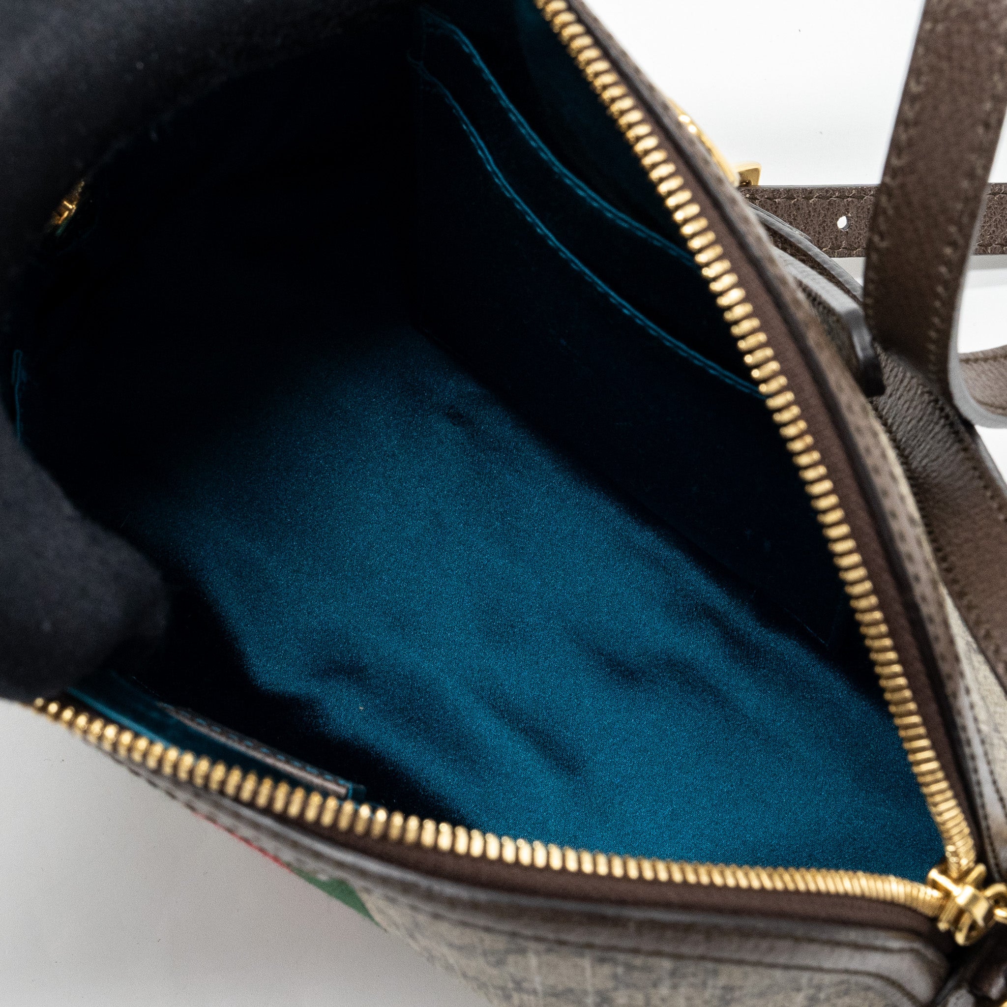 GUCCI OPHIDIA SHOULDER BAG GG SUPREME CANVAS GHW