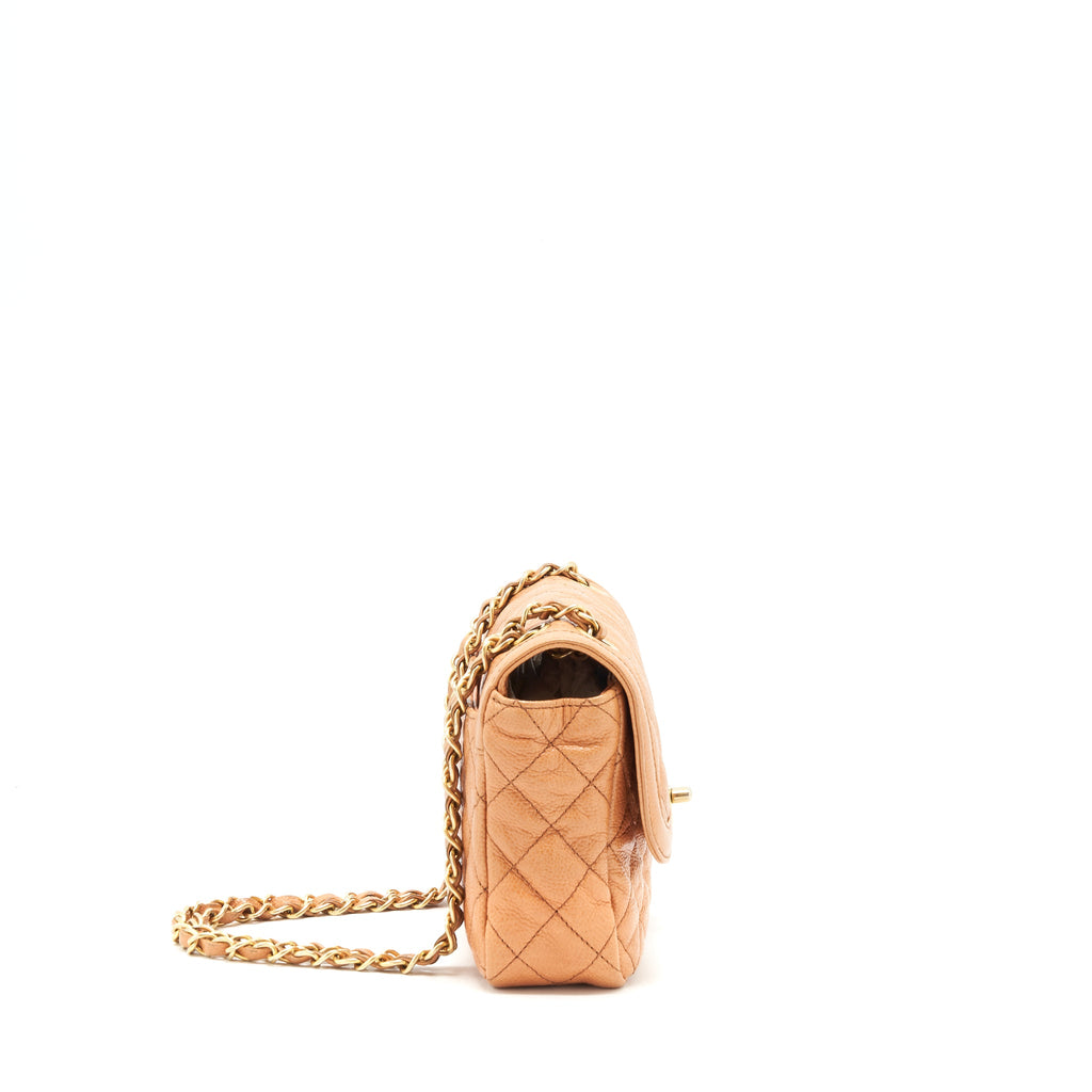 CHANEL SEASONAL FLAP BAG GRAINED CALFSKIN PINK GHW