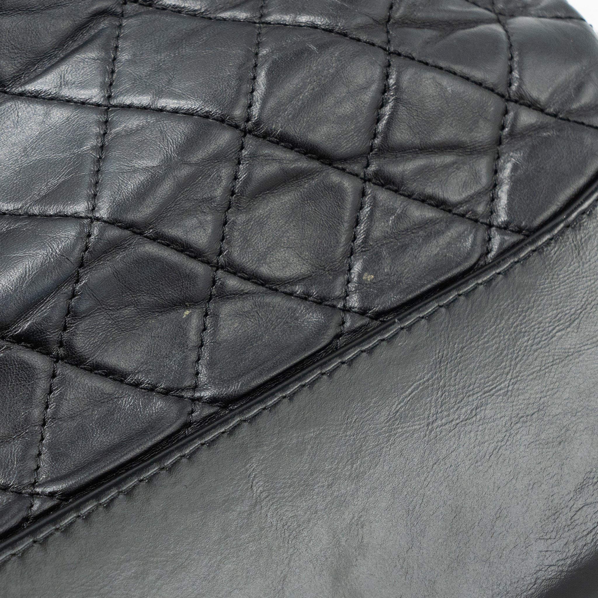 CHANEL MEDIUM GABRIELLE HOBO BAG AGED CALFSKIN BLACK MULTICOLOUR HARDWARE