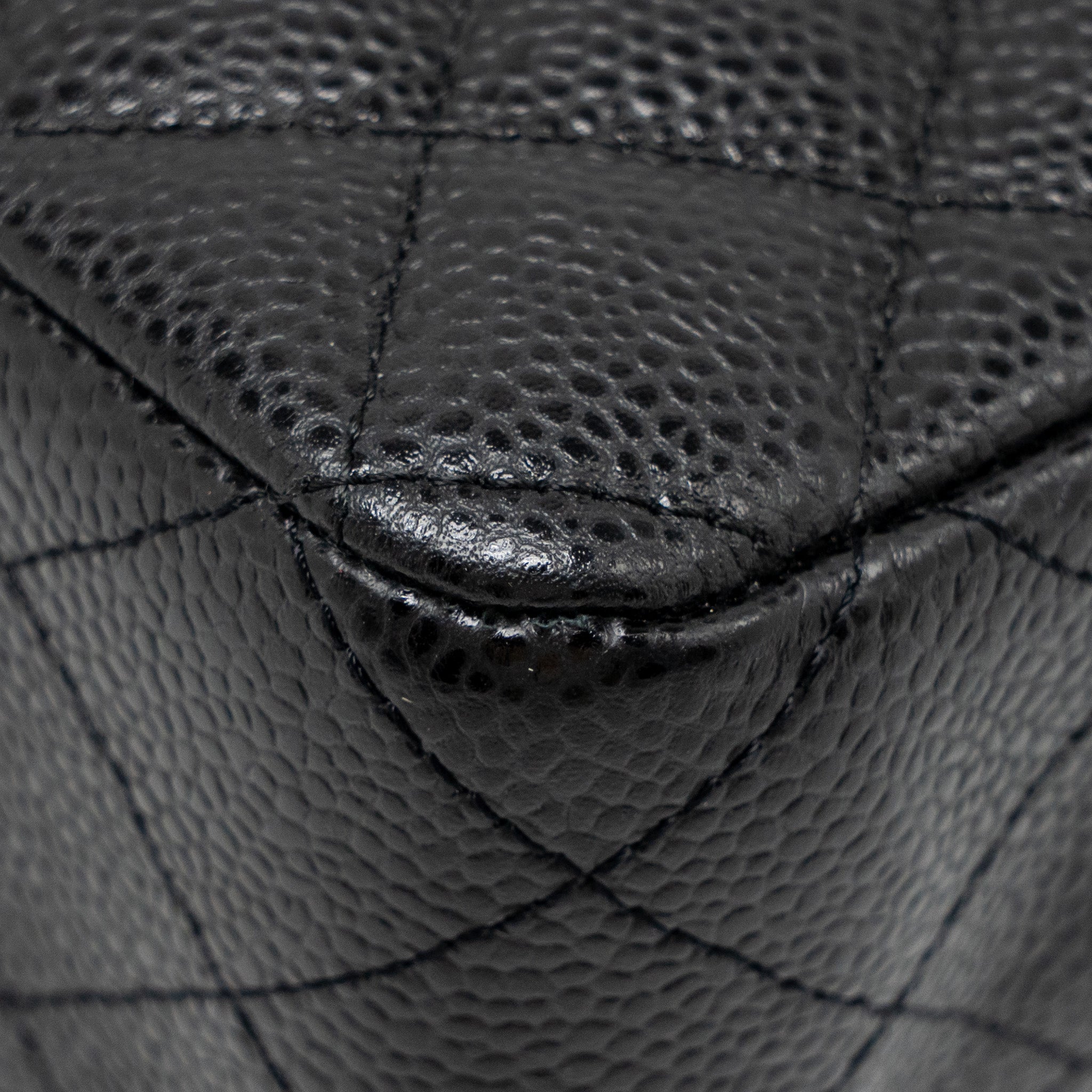 CHANEL MEDIUM CLASSIC DOUBLE FLAP BAG CAVIAR BLACK SHW