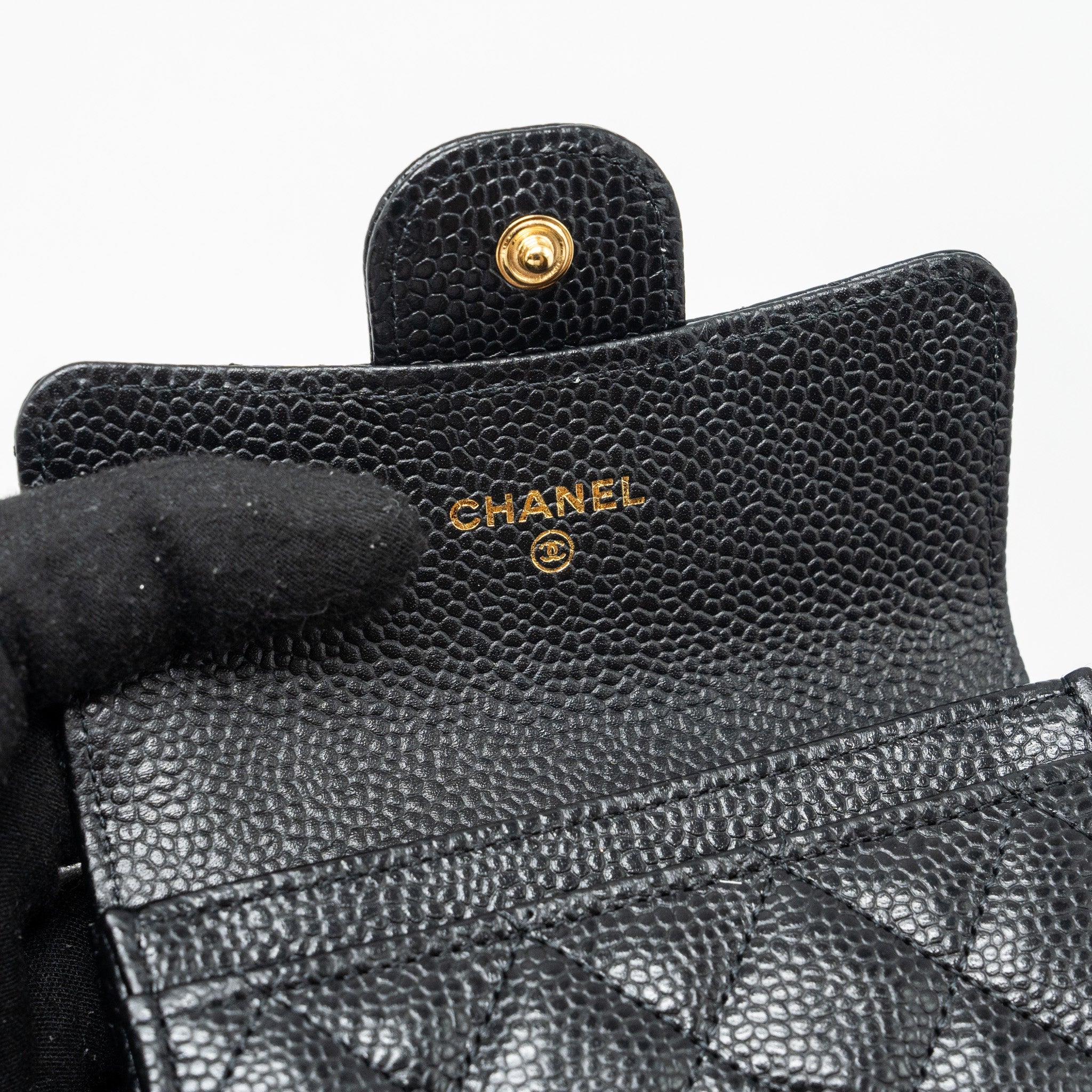 CHANEL CLASSIC FLAP CARD HOLDER CAVIAR BLACK GHW (MICROCHIP)