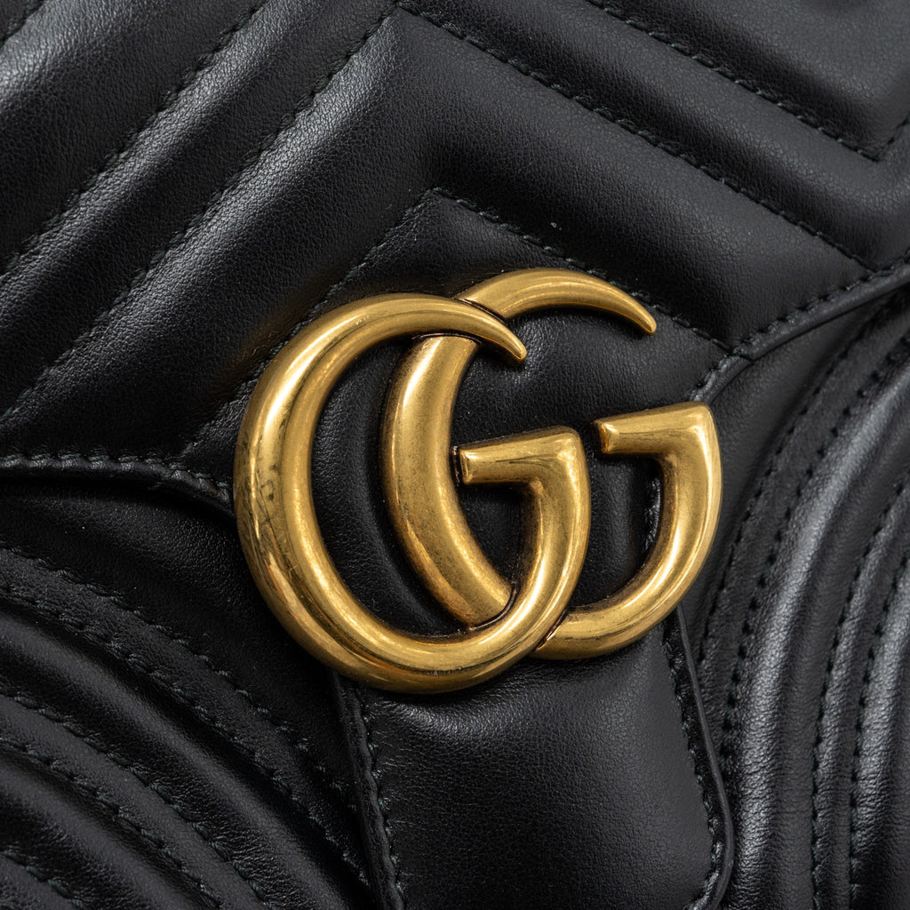 GUCCI GG MARMONT MATELASSE SHOULDER BAG CALFSKIN BLACK GHW
