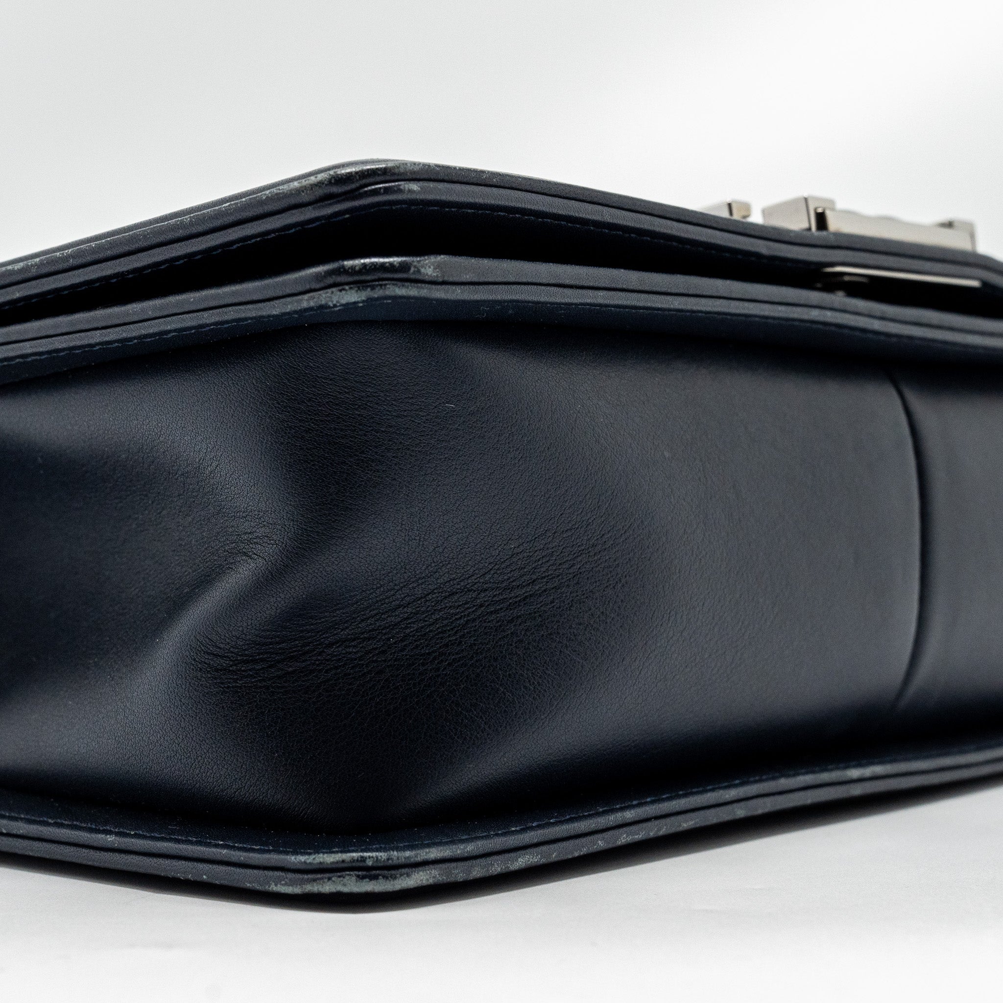 CHANEL MEDIUM BOY BAG CALFSKIN NAVY SHW