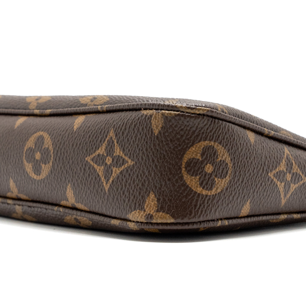 LOUIS VUITTON POCHETTE ACCESSORIES MONOGRAM CANVAS GHW