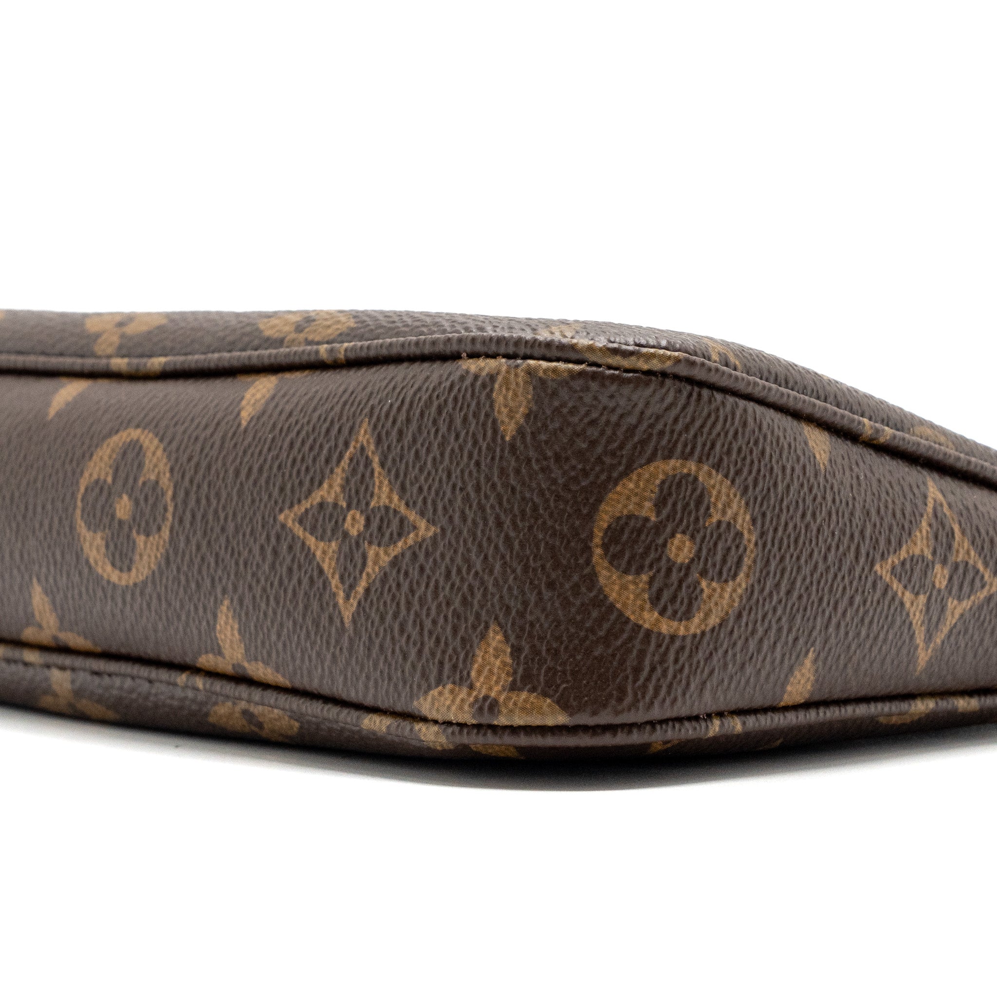 LOUIS VUITTON POCHETTE ACCESSORIES MONOGRAM CANVAS GHW