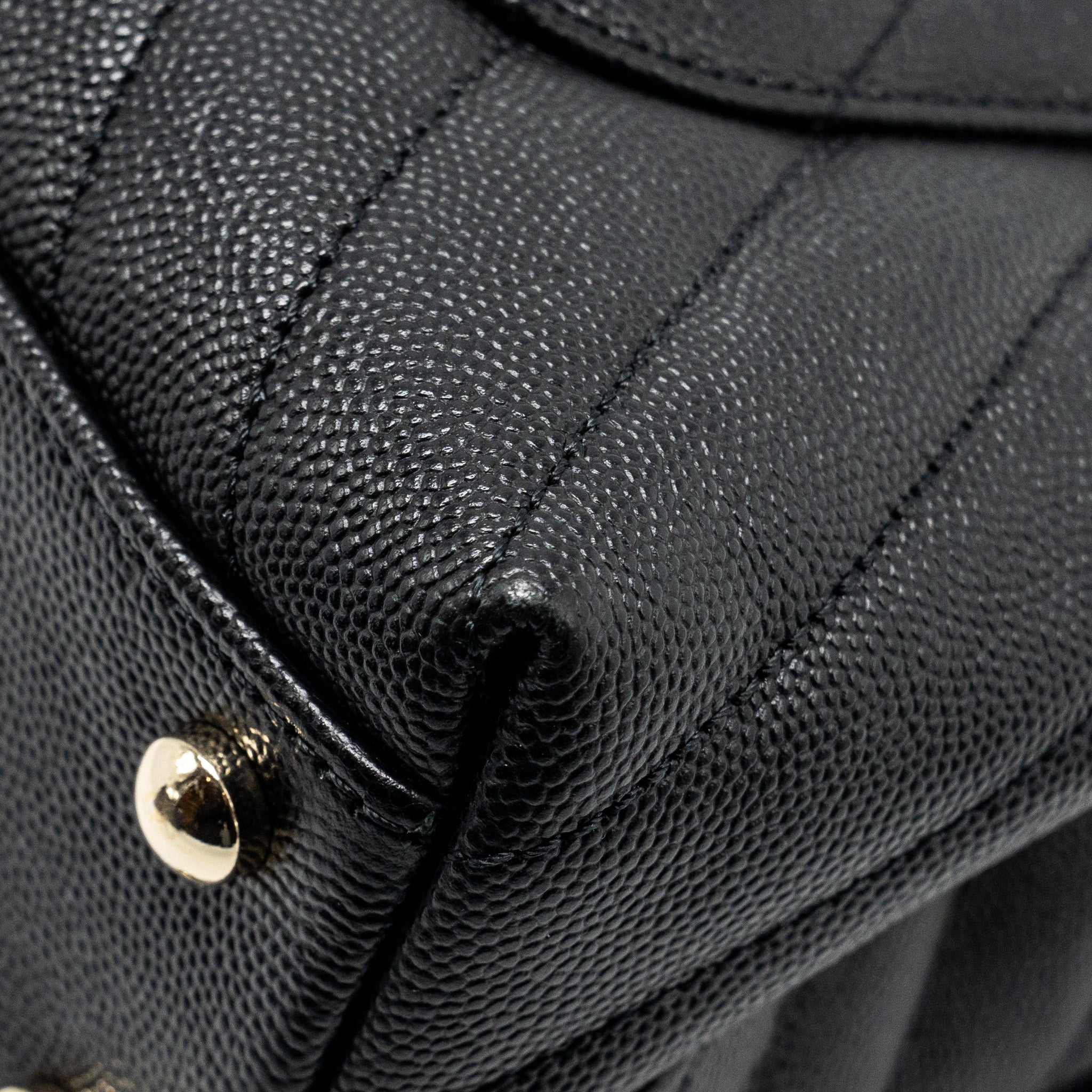 CHANEL SMALL COCO HANDLE CHEVRON CAVIAR BLACK LGHW