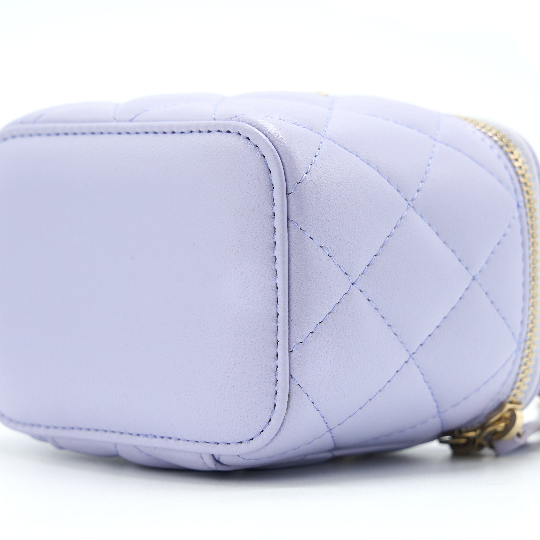 CHANEL TOP HANDLE MINI VANITY CASE LIGHT PURPLE LGHW