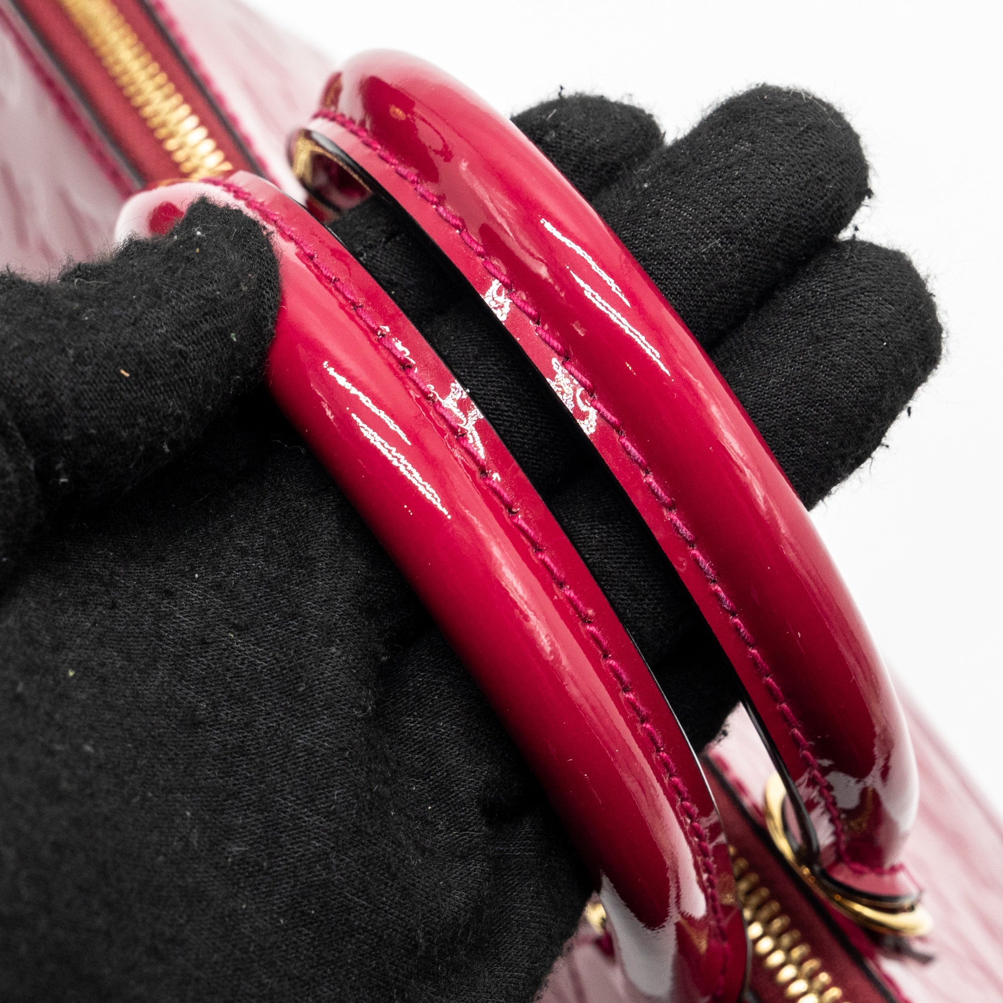 LOUIS VUITTON ALMA PM PATENT LEATHER INDIAN ROSE GHW