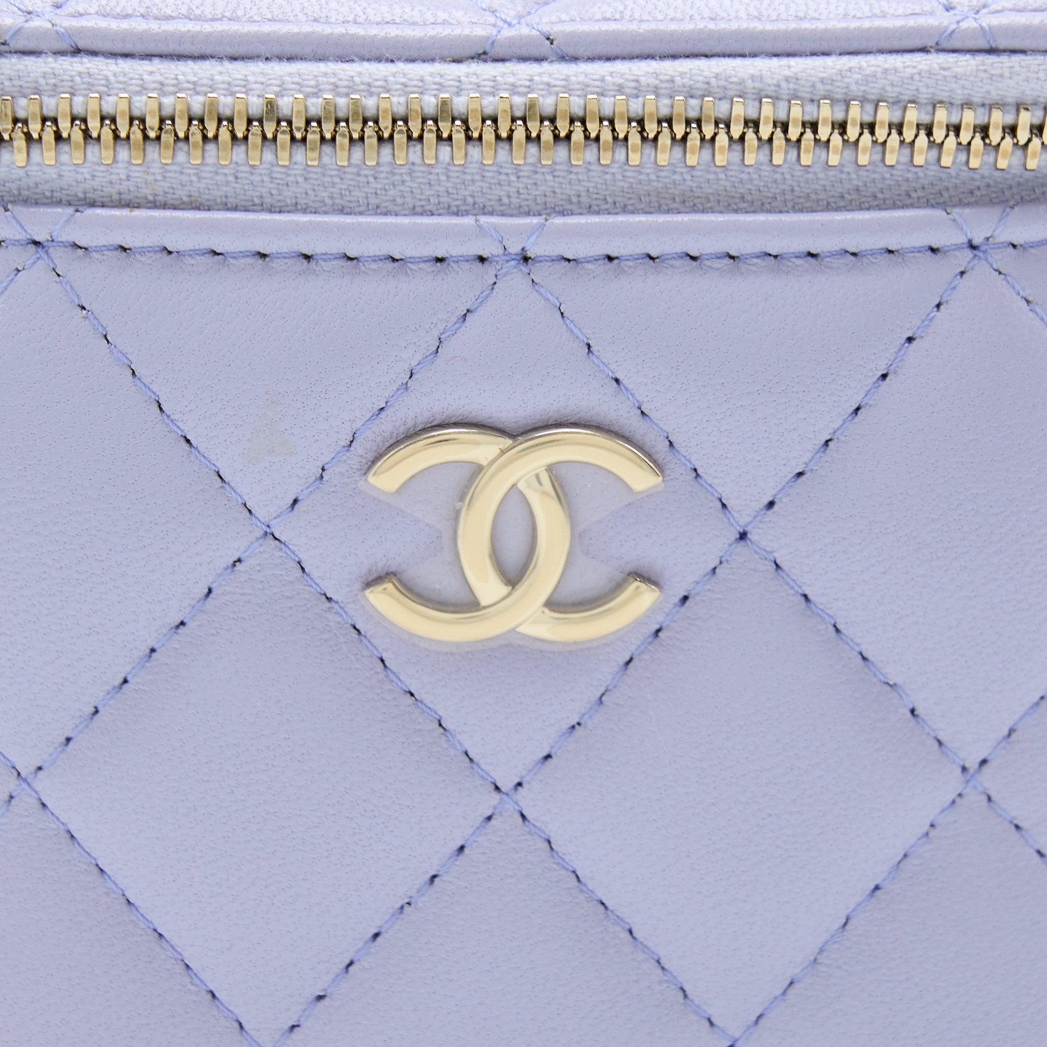 CHANEL TOP HANDLE MINI VANITY CASE LIGHT PURPLE LGHW