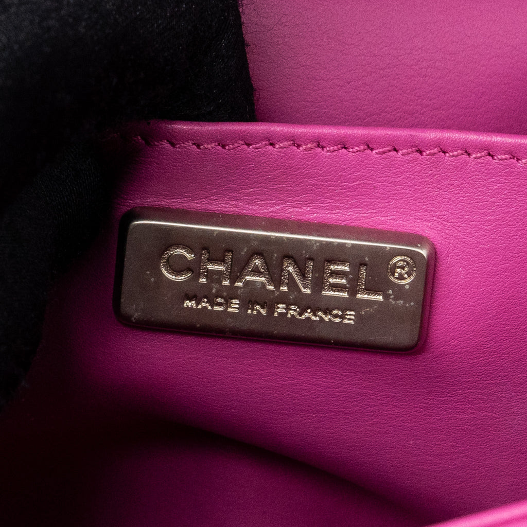 CHANEL MEDIUM BOY BAG PYTHON PINK BRUSHED SHW