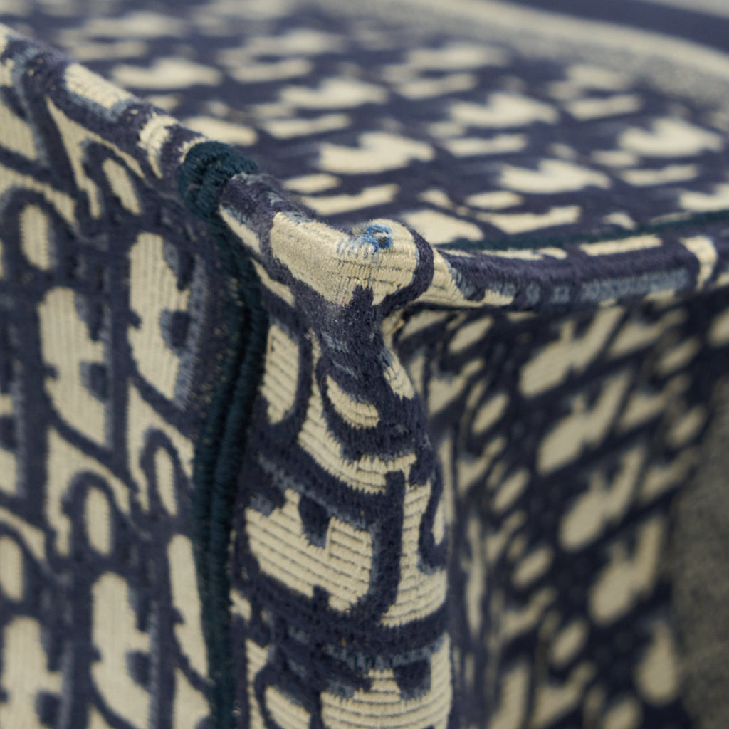 DIOR LARGE BOOK TOTE BLUE BLUE OBLIQUE JACQUARD