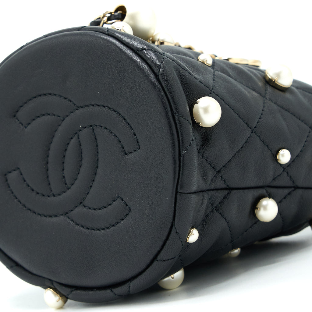 CHANEL MINI PEARLY BUCKET BAG WITH CHAIN LAMBSKIN BLACK LGHW