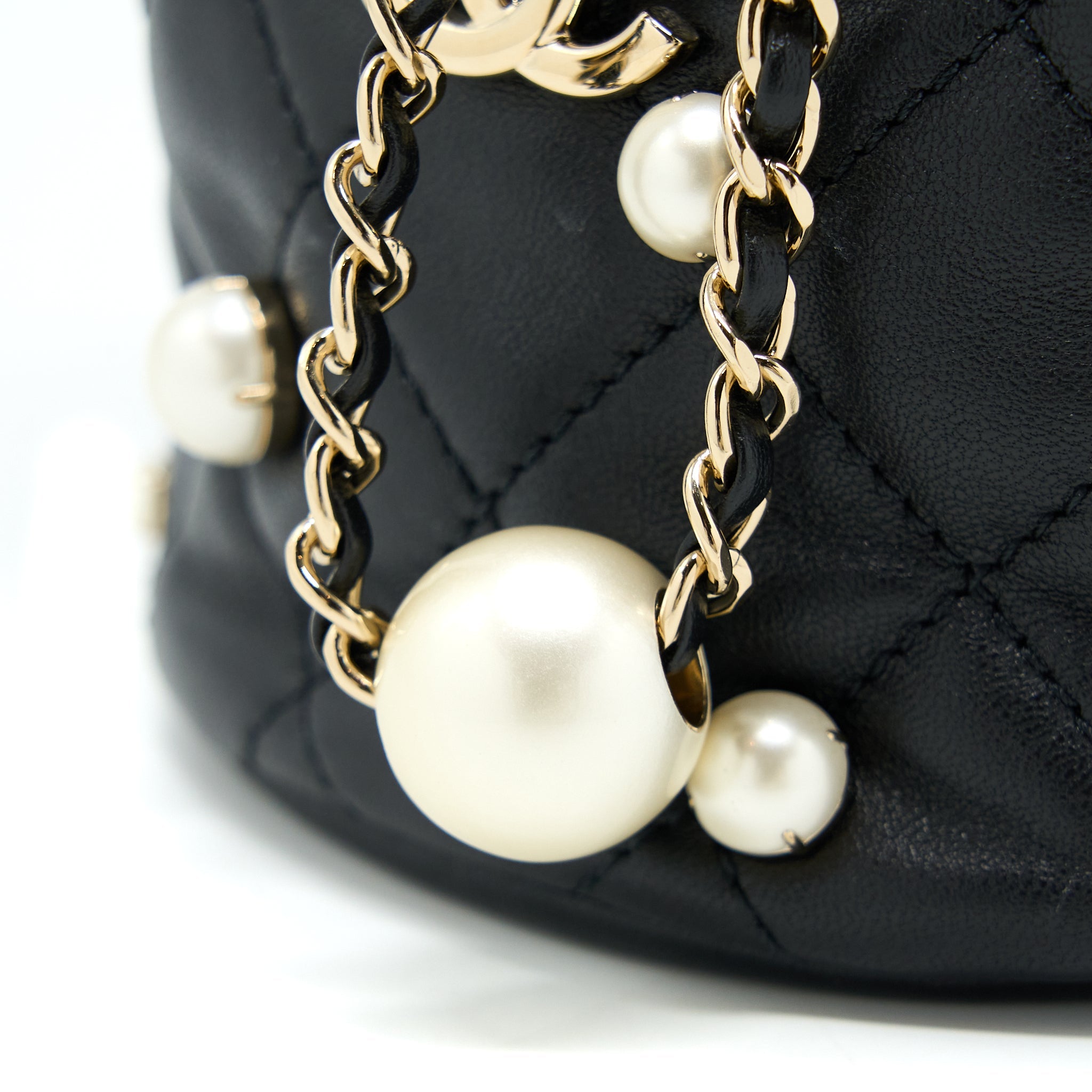 CHANEL MINI PEARLY BUCKET BAG WITH CHAIN LAMBSKIN BLACK LGHW