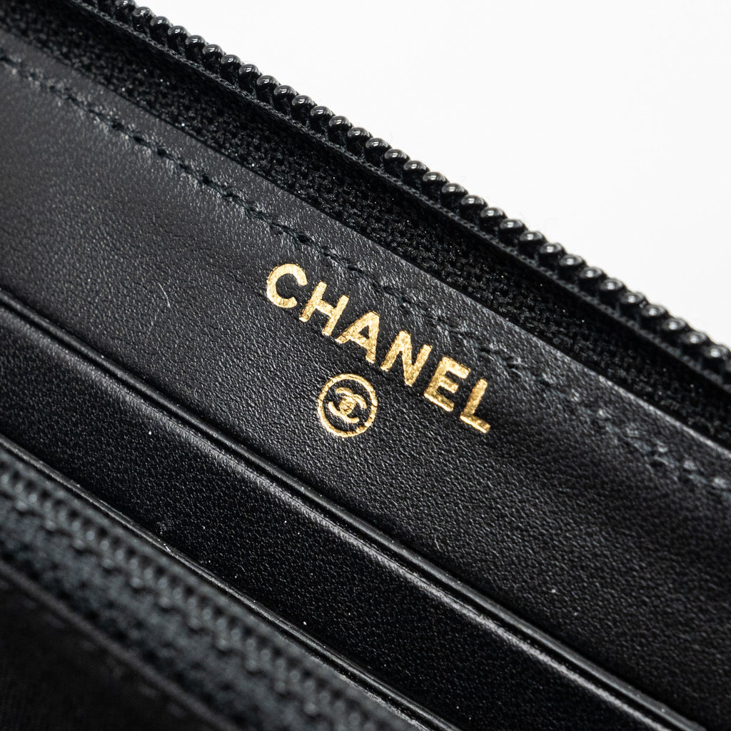 CHANEL BOY ZIPPER WALLET CHEVRON LAMBSKIN BLACK LGHW