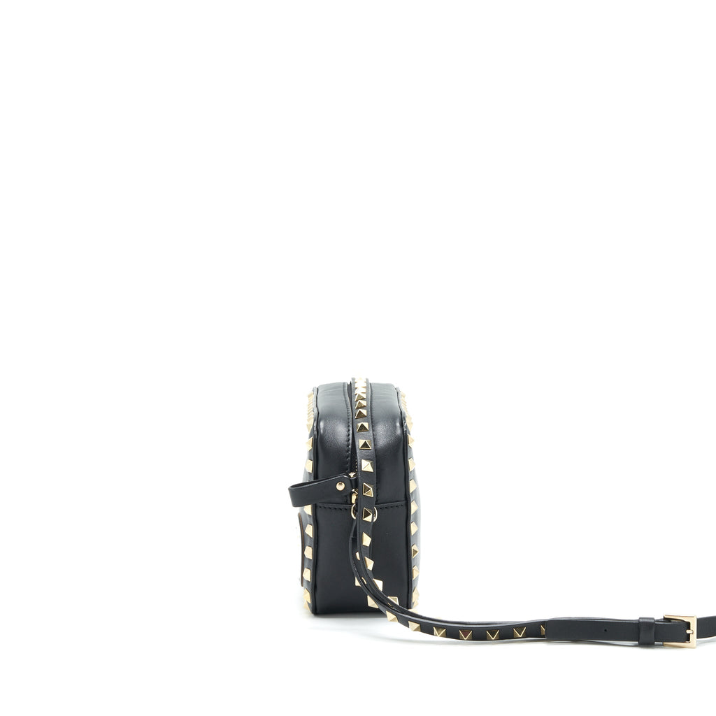 VALENTINO ROCKSTUD CROSSBODY CAMERA BAG BLACK