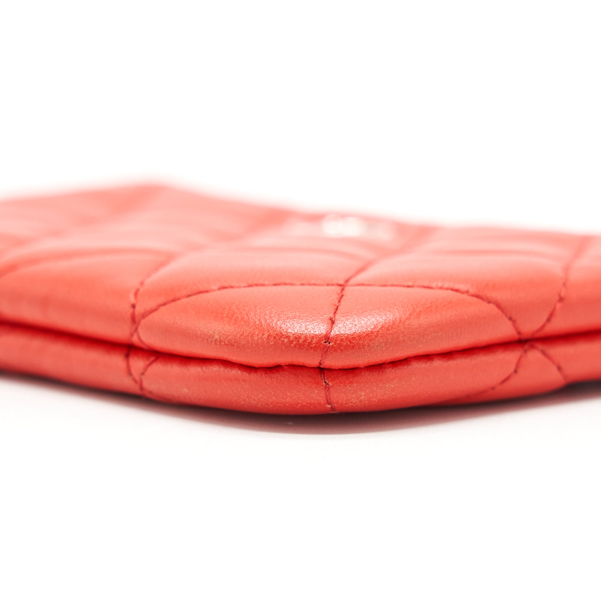 CHANEL SMALL O-CASE POUCH LAMBSKIN RED SHW