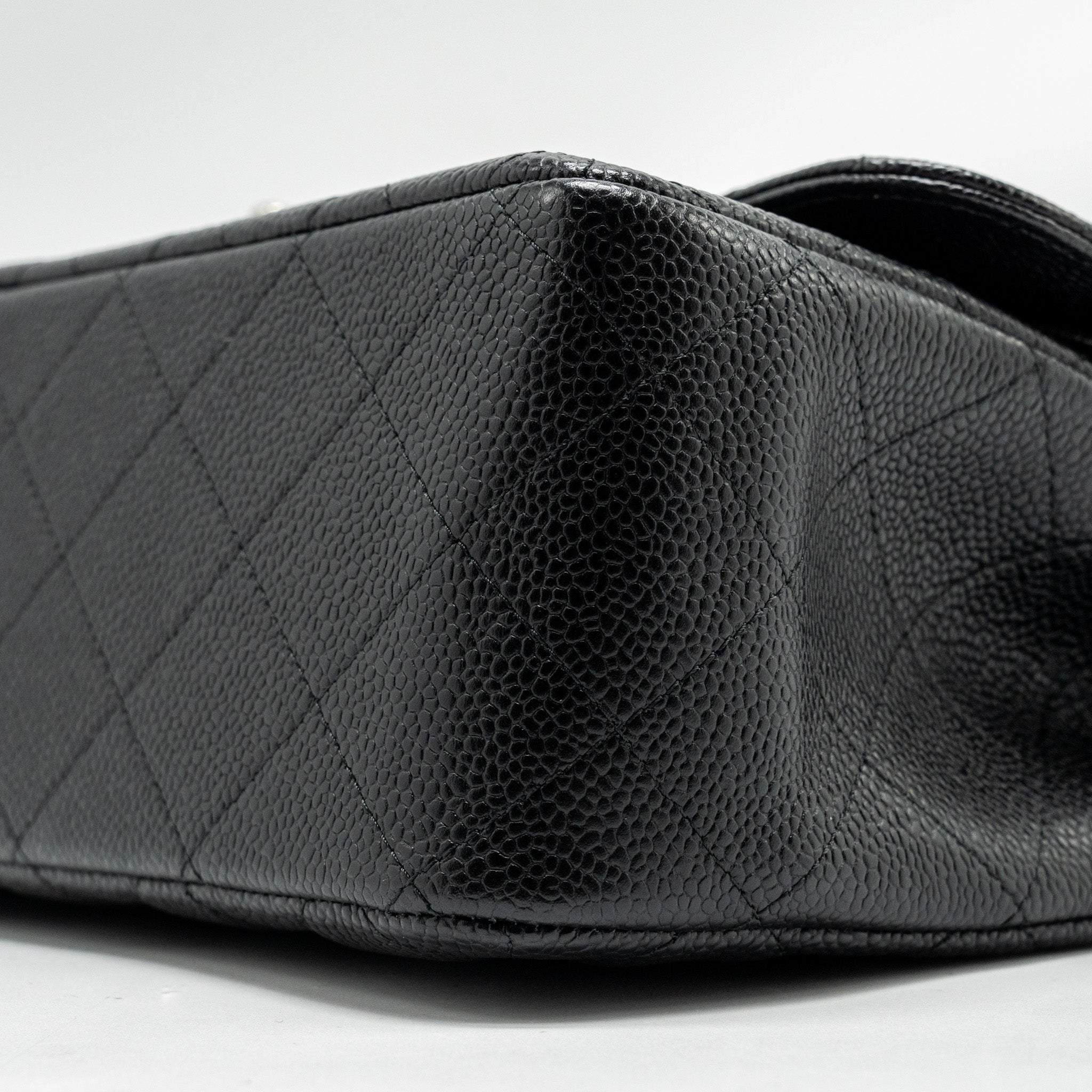 CHANEL JUMBO CLASSIC DOUBLE FLAP BAG CAVIAR BLACK SHW