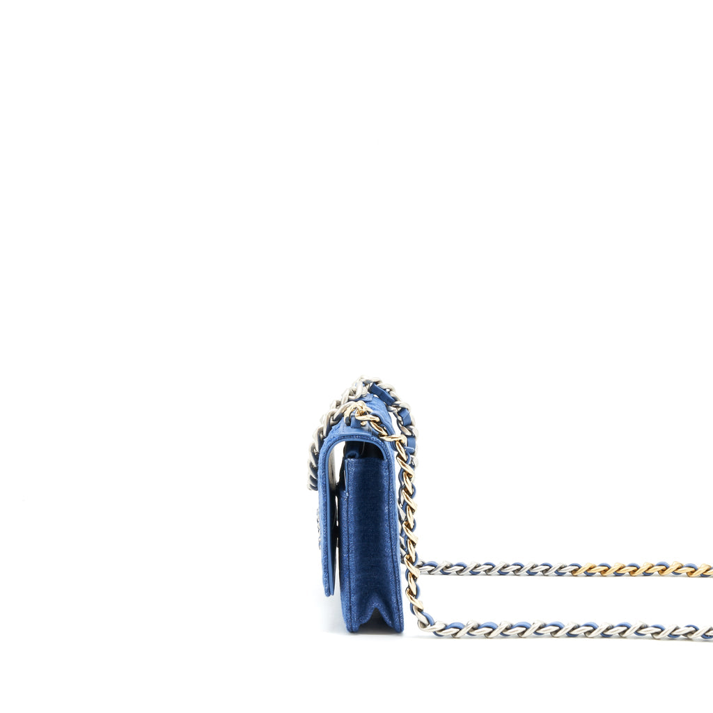 CHANEL 22P DENIM 19 WALLET ON CHAIN