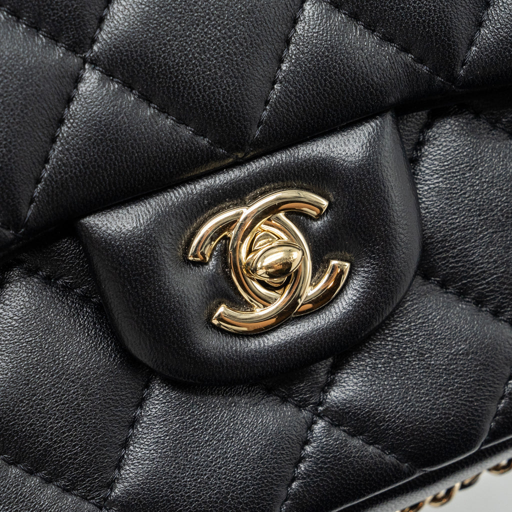 CHANEL QUILTED FLAP BAG WITH PEARL CHAIN LAMBSKIN BLACK LGHW