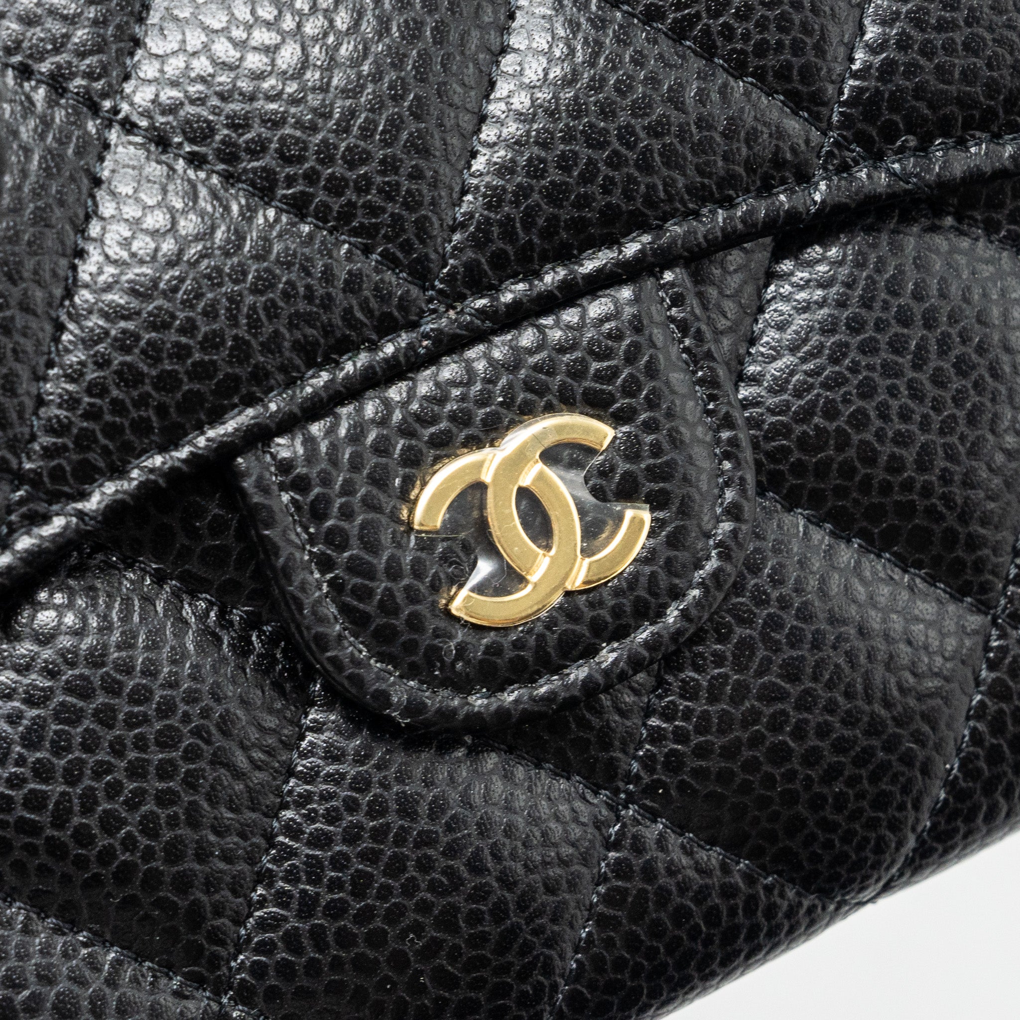CHANEL CLASSIC COMPACT WALLET CAVIAR BLACK GHW (MICROCHIP)