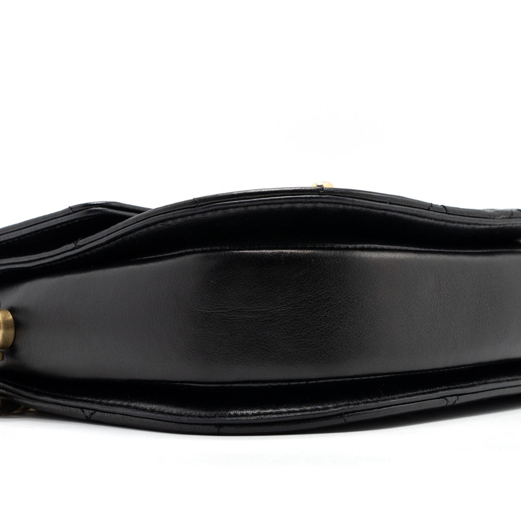 CHANEL MESSENGER BAG CALFSKIN BLACK GHW