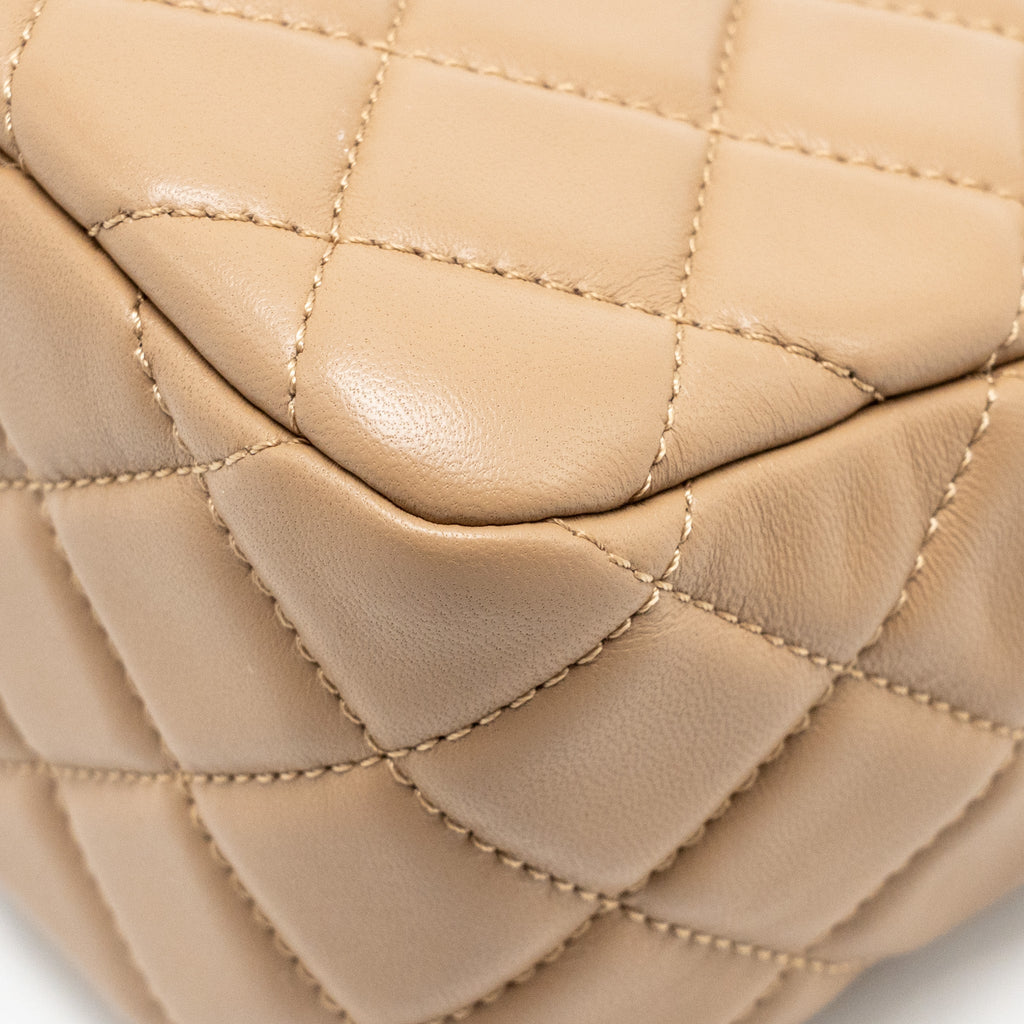 CHANEL PEARL CRUSH HOBO BAG LAMBSKIN BEIGE GHW (MICROCHIP)