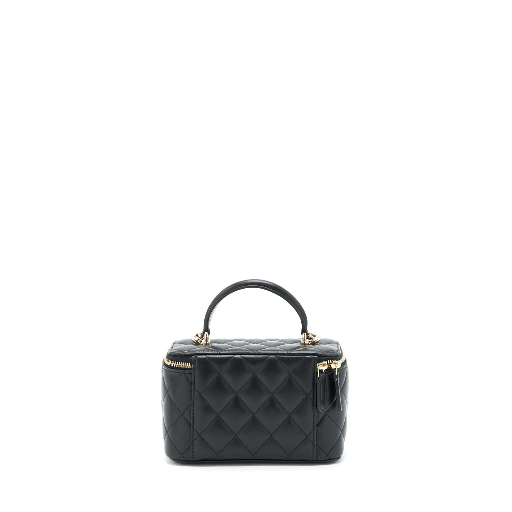 CHANEL 22A MINI TOP HANDLE LONG VANITY WITH CHAIN LAMBSKIN BLACK LGHW (MICROCHIP)