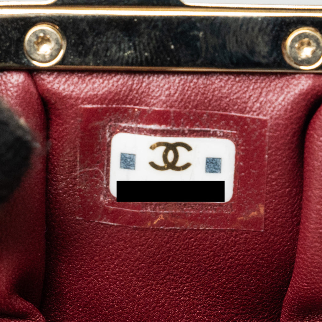 CHANEL 22B MINI CLUTCH VELVET RED GHW (MICROCHIP)