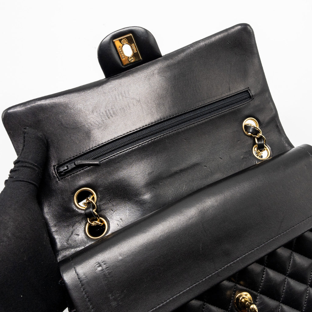 CHANEL MEDIUM CLASSIC DOUBLE FLAP BAG LAMBSKIN BLACK GHW