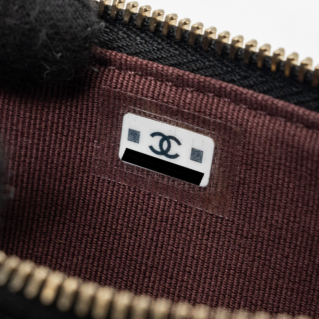 CHANEL FLAP WITH ZIP CARD HOLDER CAVIAR BLACK GHW (MICROCHIP)