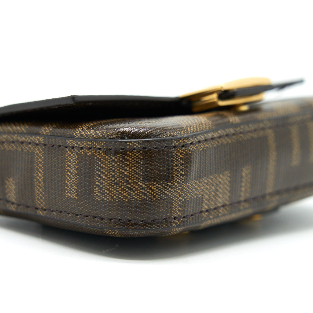 FENDI MINI CROSSBODY POUCHE WITH CHAIN