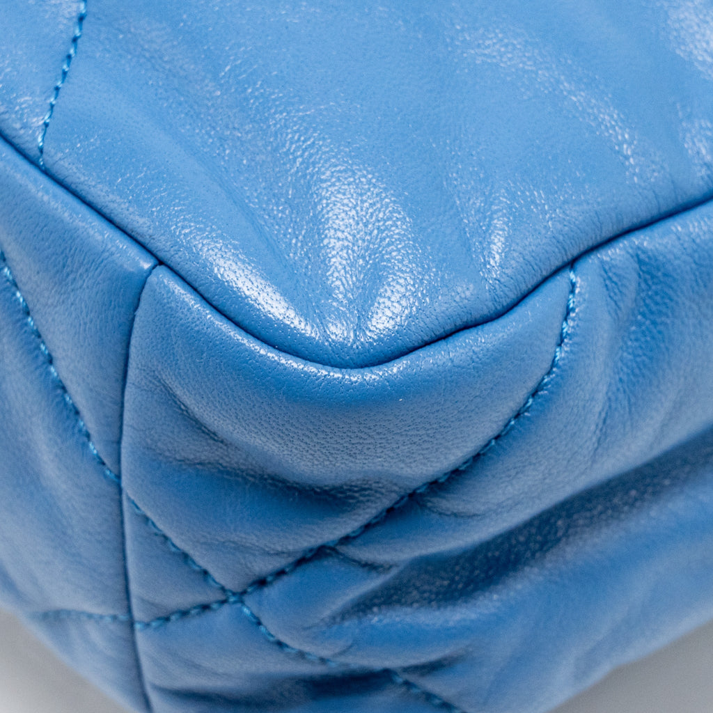 CHANEL SMALL 19 BAG LAMBSKIN BLUE MULTICOLOUR HARDWARE