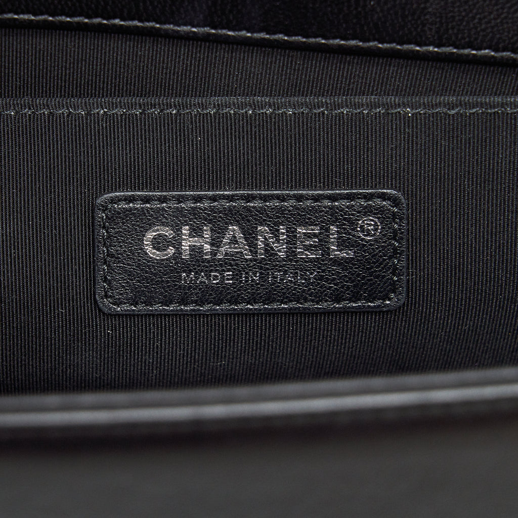 CHANEL MEDIUM BOY BLACK LAMBSKIN RUTHENIUM SHW