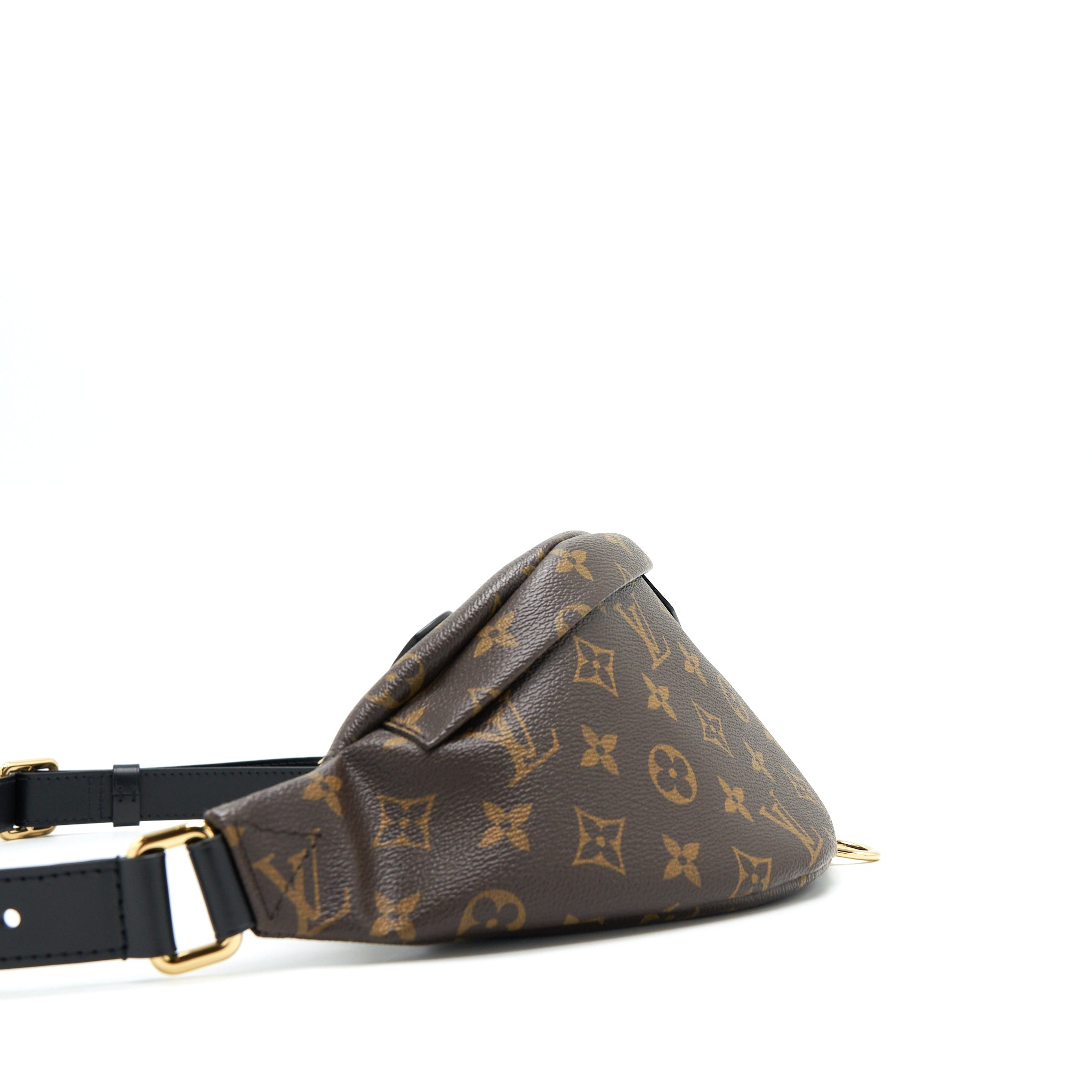 LOUIS VUITTON MY LV WORLD TOUR BUMBAG MONOGRAM CANVAS/ BLACK
