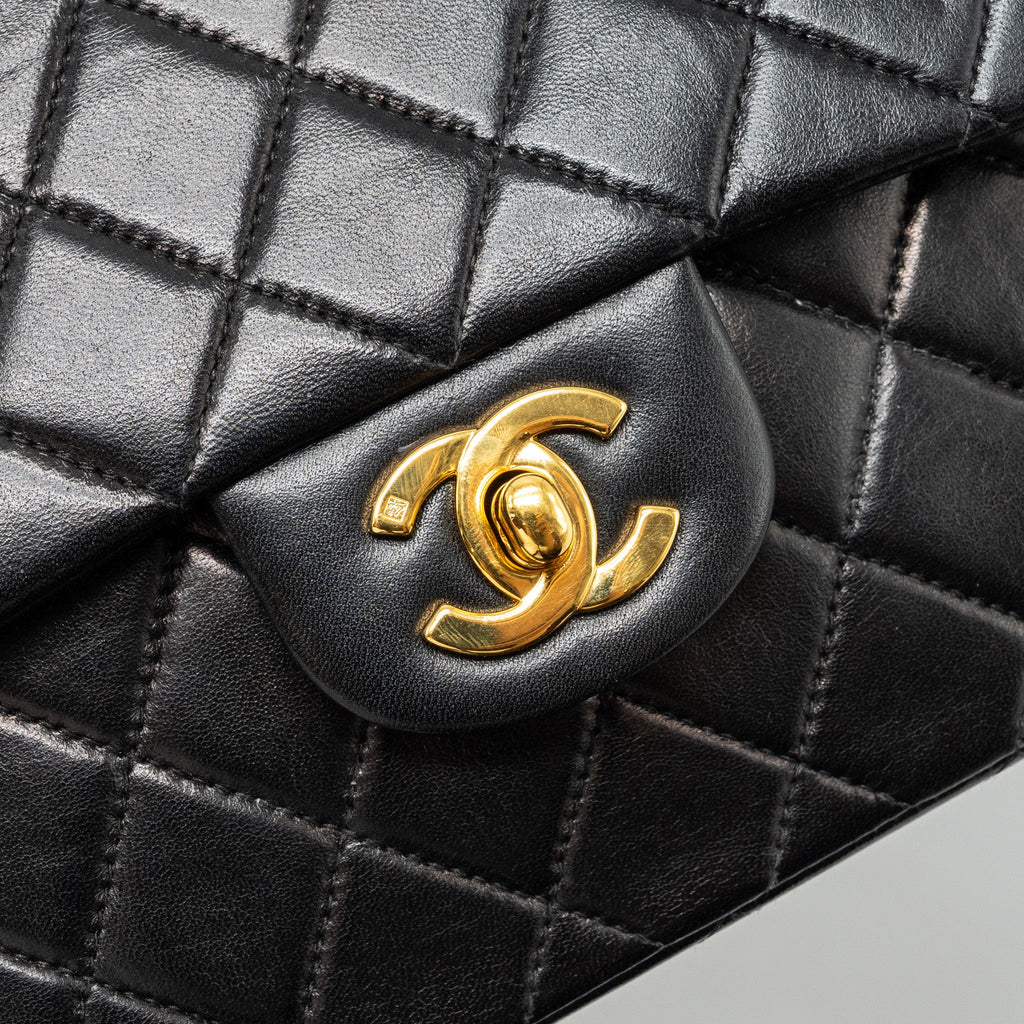 CHANEL VINTAGE SMALL CLASSIC DOUBLE FLAP BAG LAMBSKIN BLACK GHW