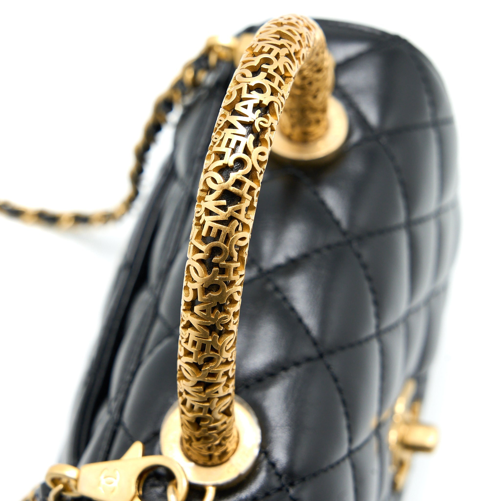 CHANEL 22A MINI COCO HANDLE WITH DETAILED LETTER HANDLE CALFSKIN BLACK BRUSHED GHW (MICROCHIP)