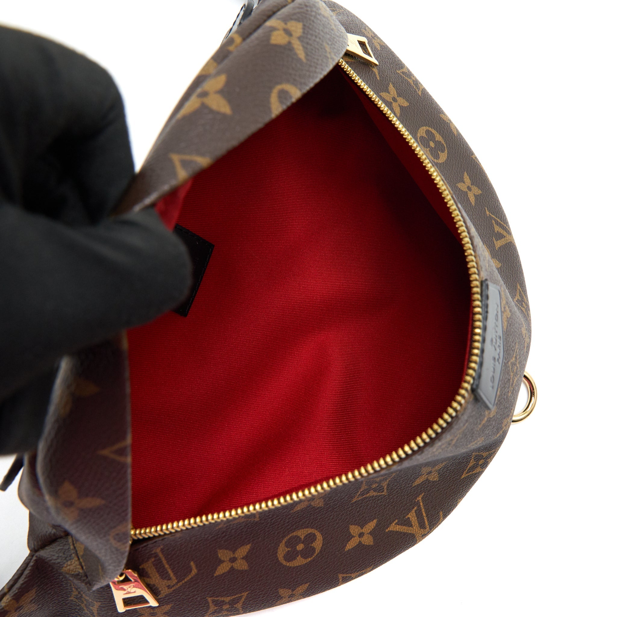 LOUIS VUITTON MY LV WORLD TOUR BUMBAG MONOGRAM CANVAS/ BLACK
