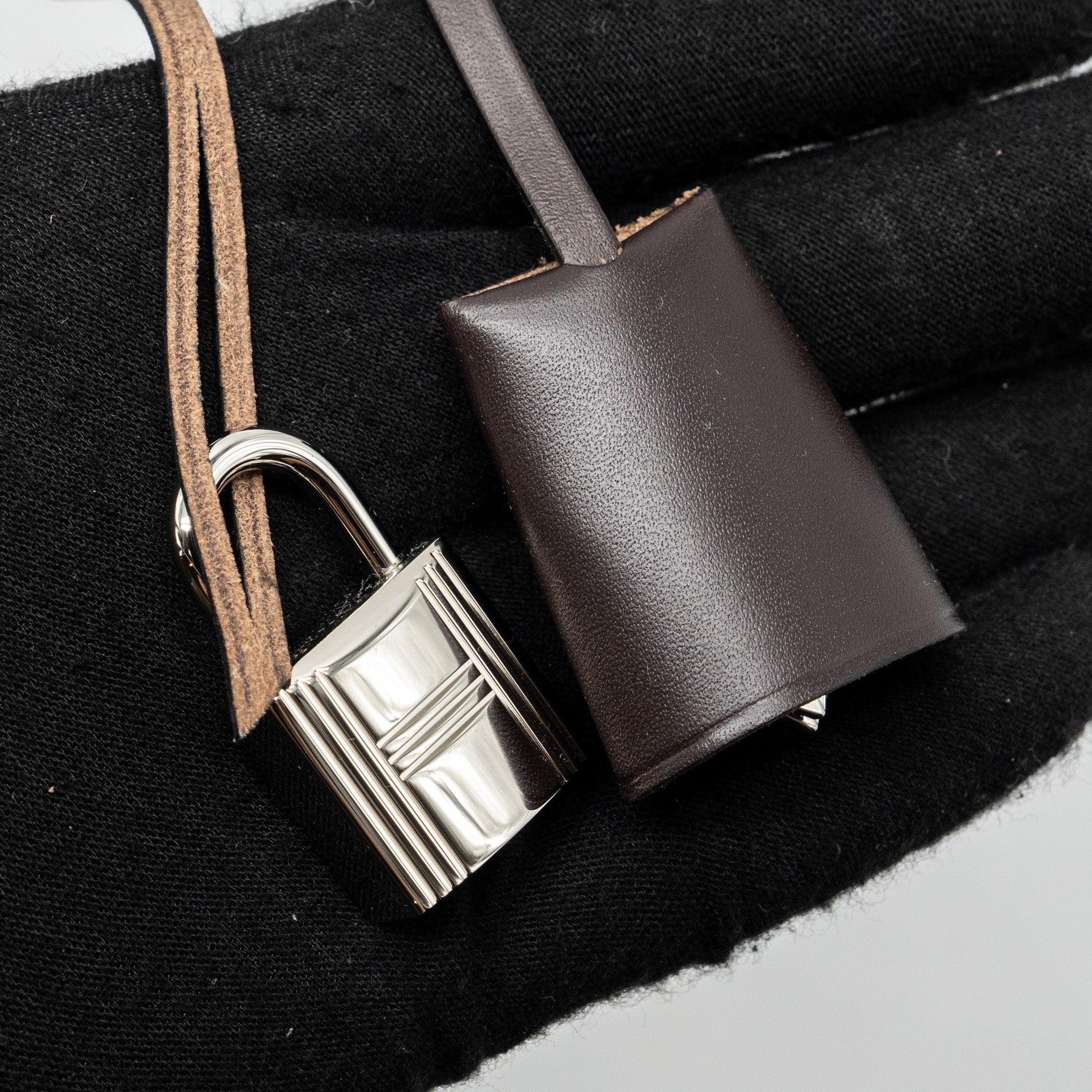 HERMES HERBAG 31 ZIP BAG CANVAS / HUNTER EBENE / ECRU SHW