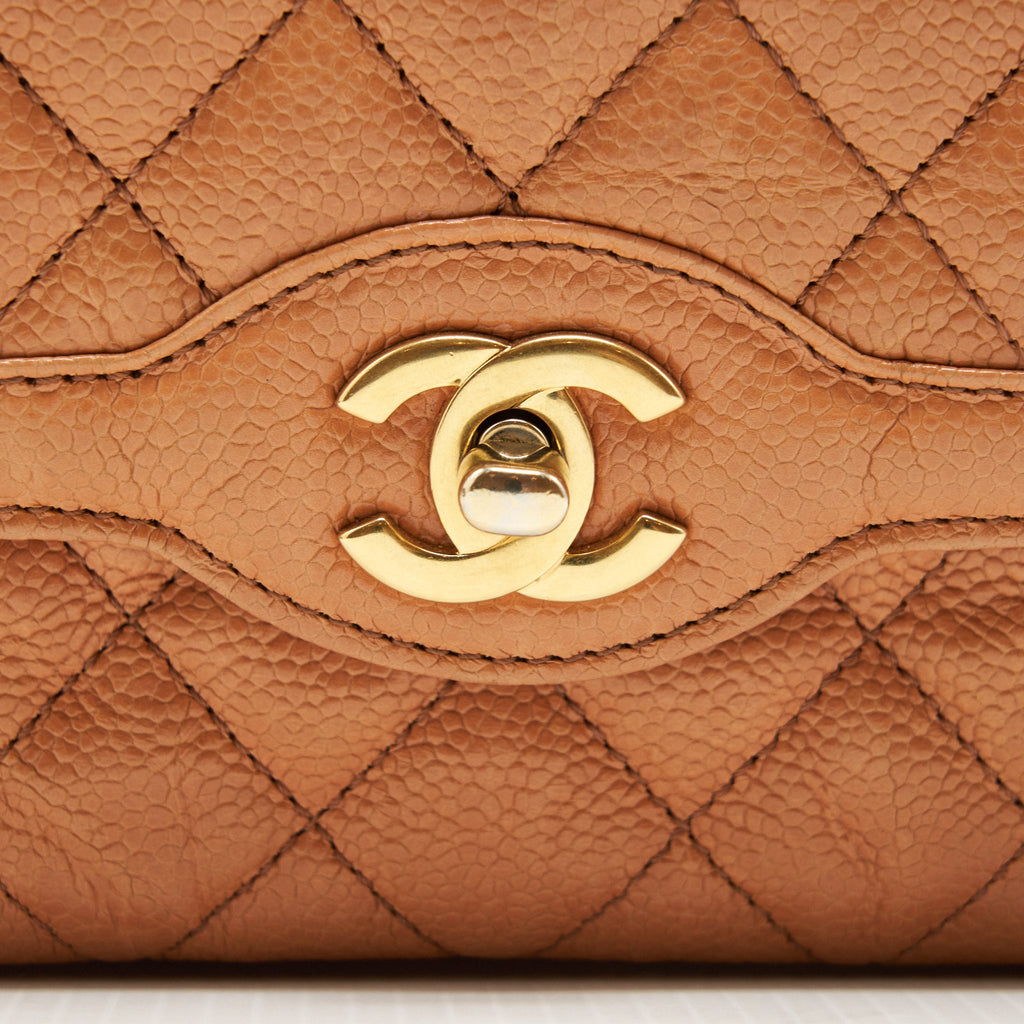 CHANEL SEASONAL FLAP BAG GRAINED CALFSKIN PINK GHW