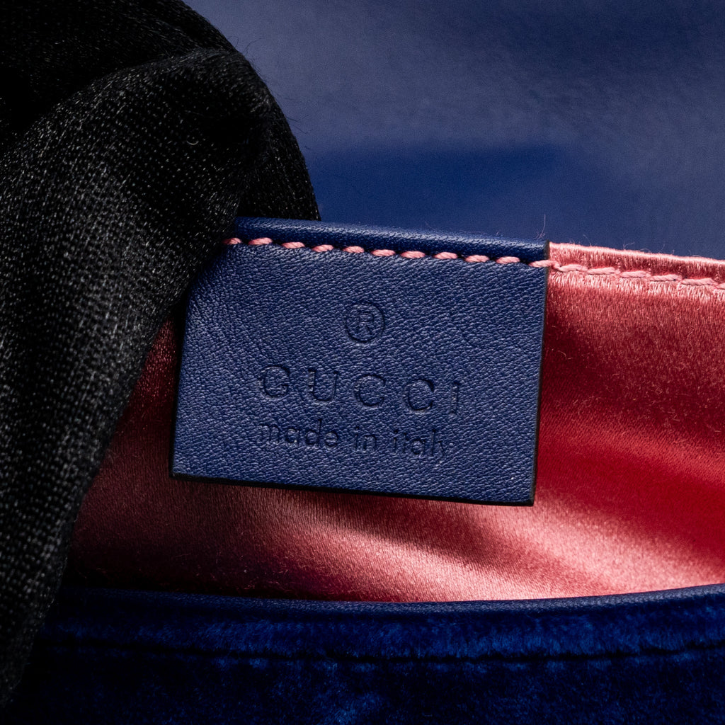 GUCCI SMALL GG MARMONT BAG VELVET BLUE GHW