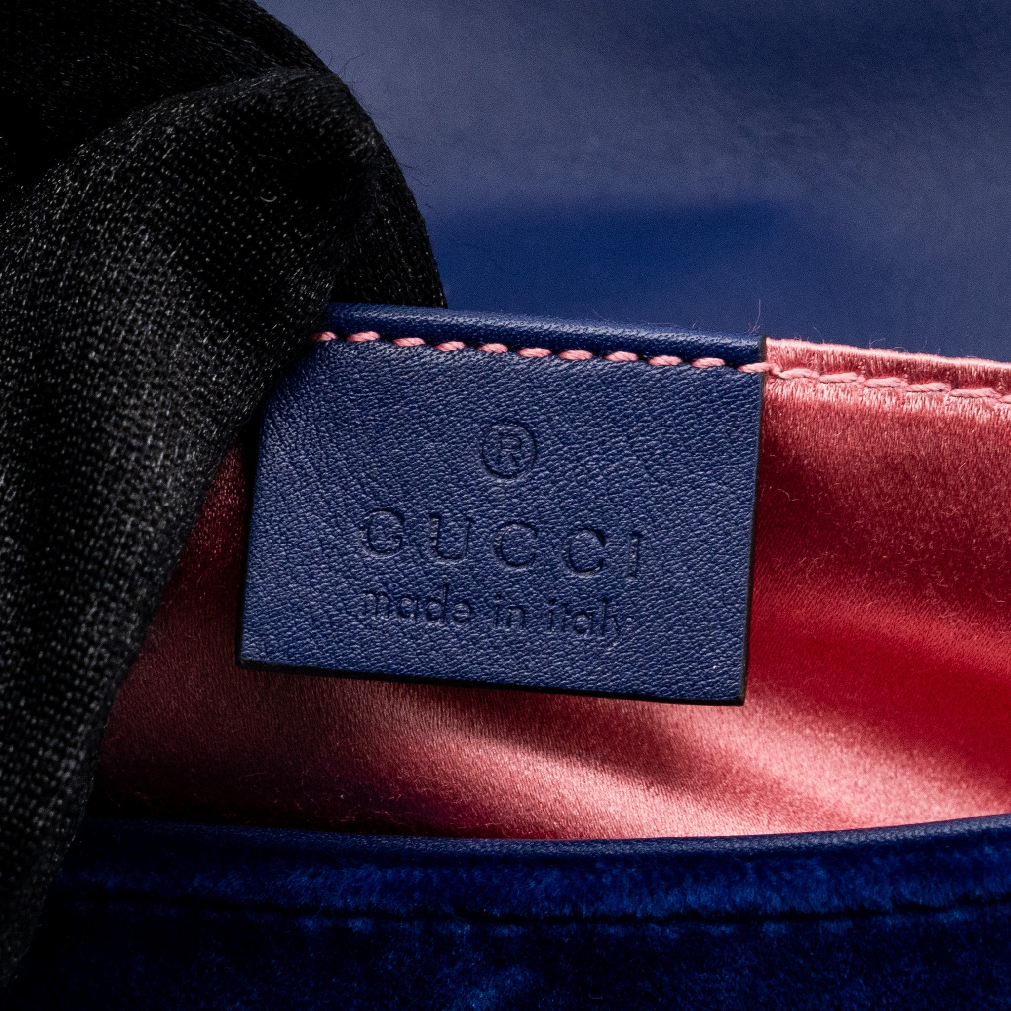 GUCCI SMALL GG MARMONT BAG VELVET BLUE GHW