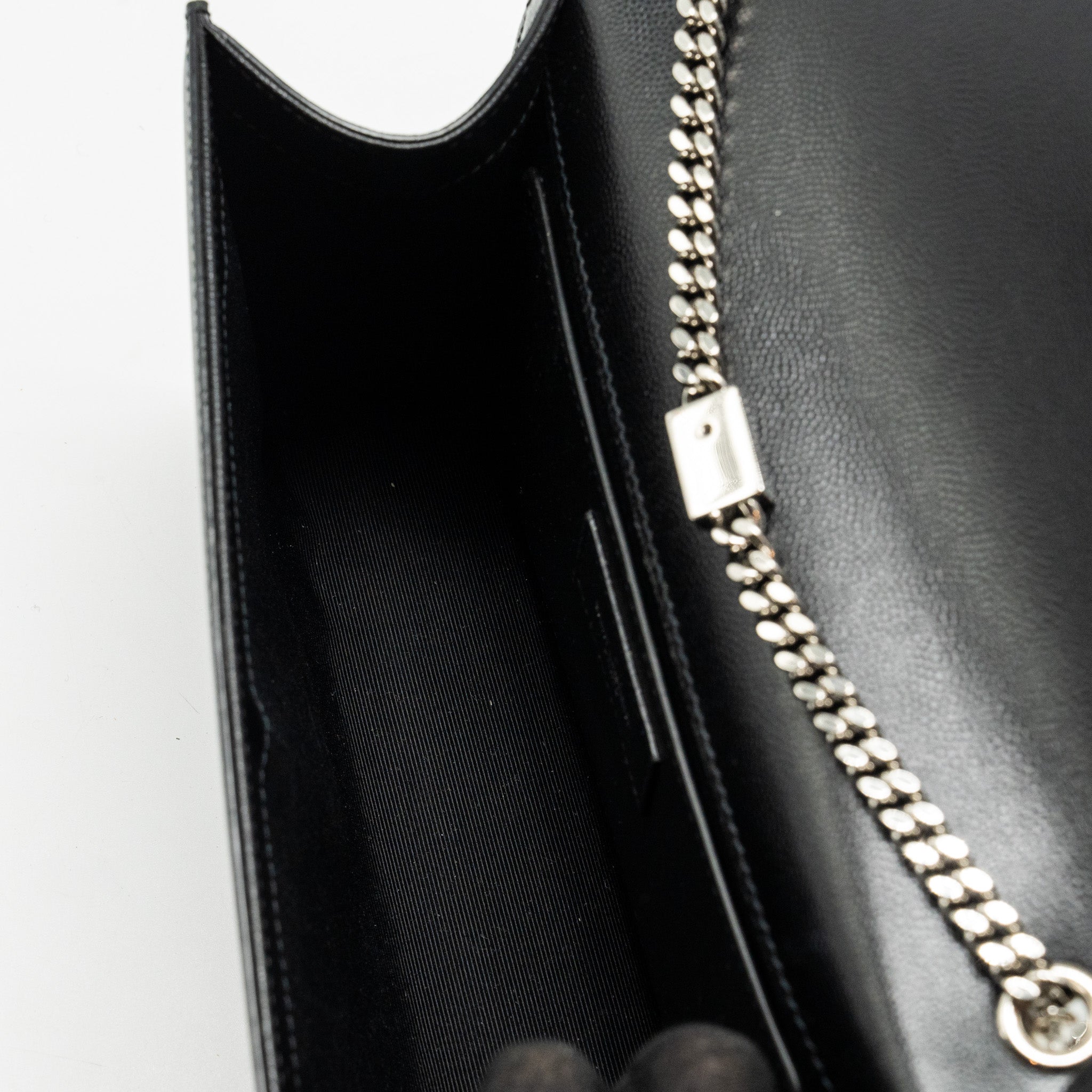 SAINT LAURENT /YSL KATE MEDIUM CHAIN BAG WITH TASSEL CALFSKIN BLACK SHW