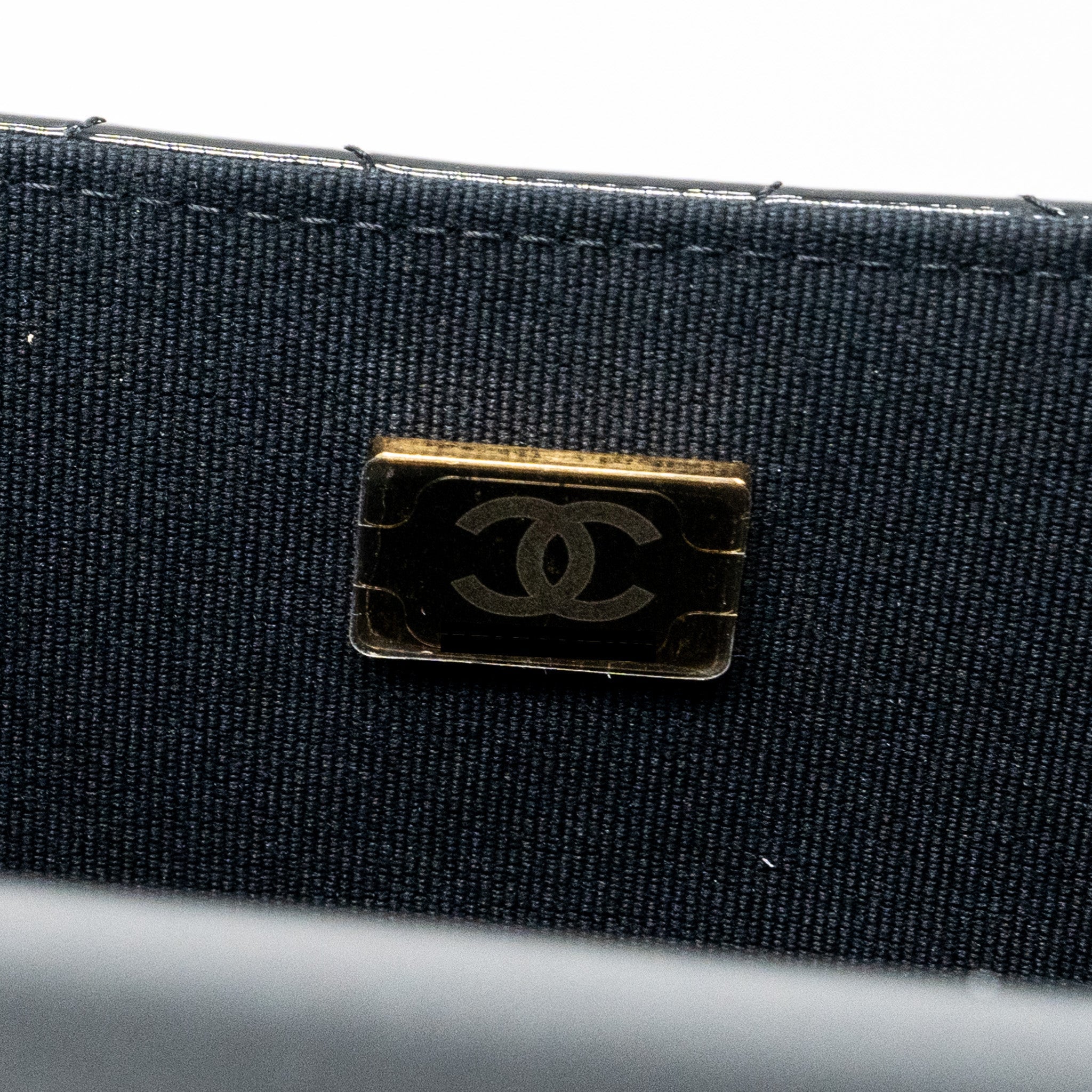 CHANEL SMALL TRENDY CC DUAL FLAP BAG PATENT BLACK LGHW (MICROCHIP)