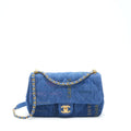 CHANEL 22P MULTICOLOR DENIM LOGO FLAP BAG 28CM BLUE GHW (MICROCHIP)
