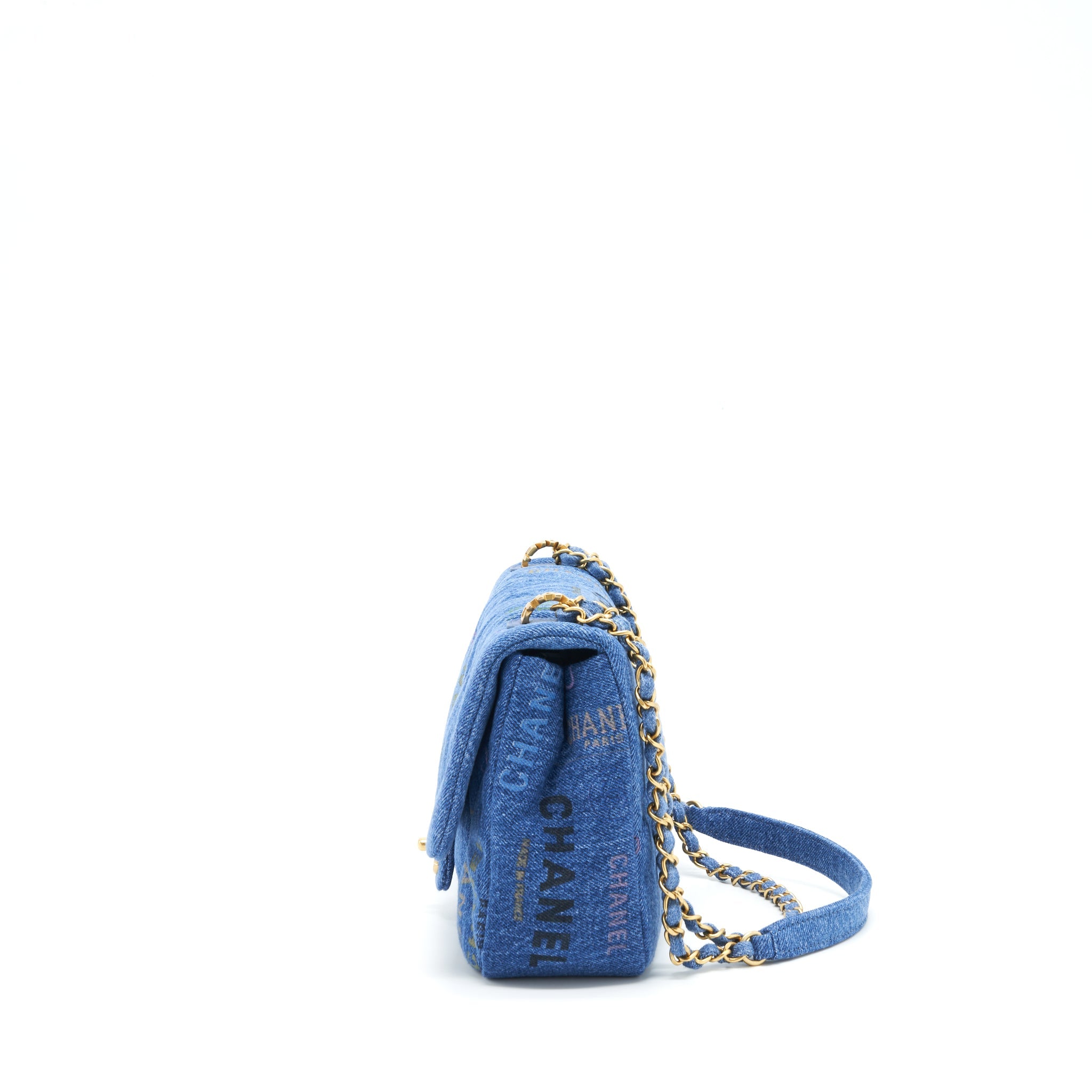 CHANEL 22P MULTICOLOR DENIM LOGO FLAP BAG 28CM BLUE GHW (MICROCHIP)