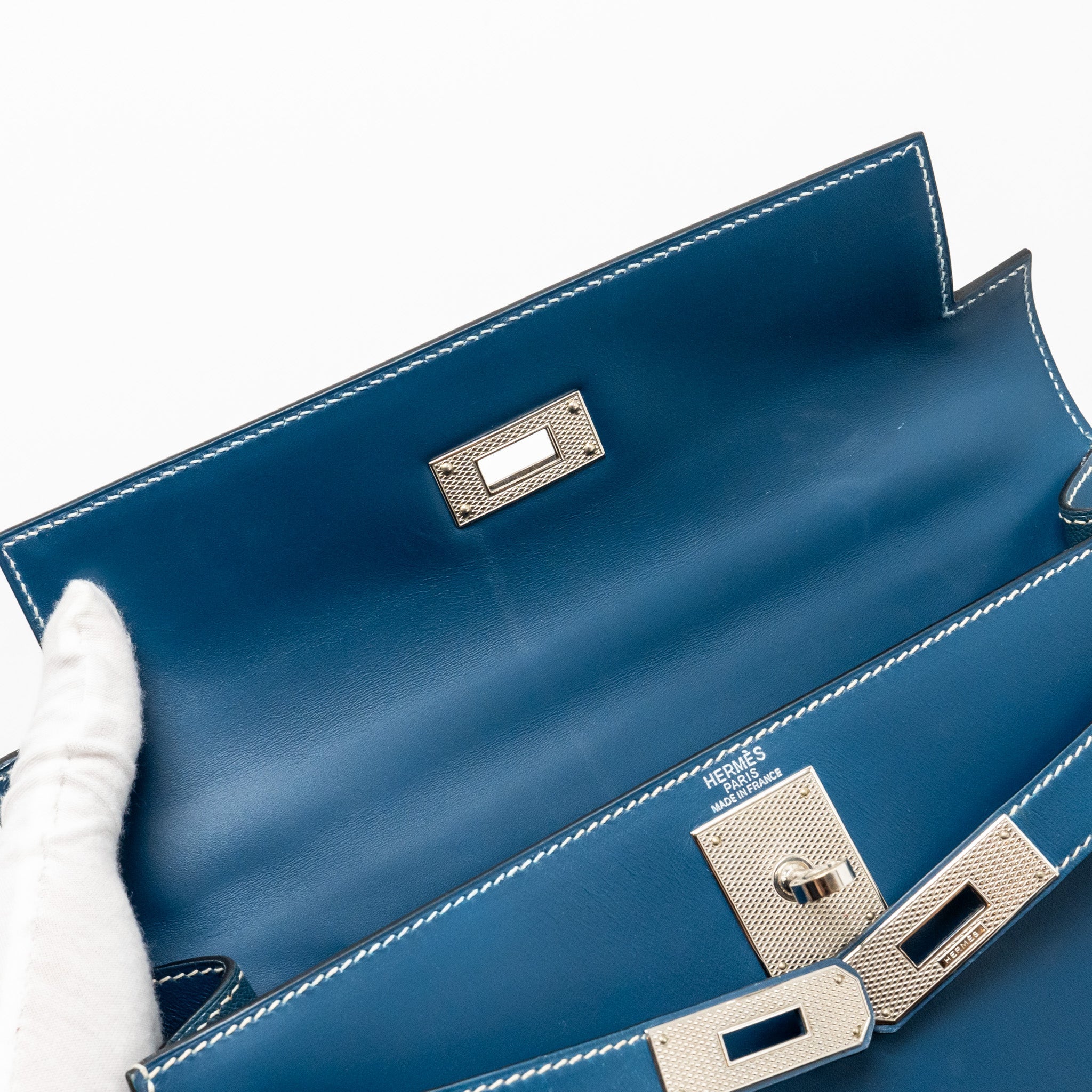 HERMES KELLY 28 CALFSKIN BLUE SHW SQUARE H