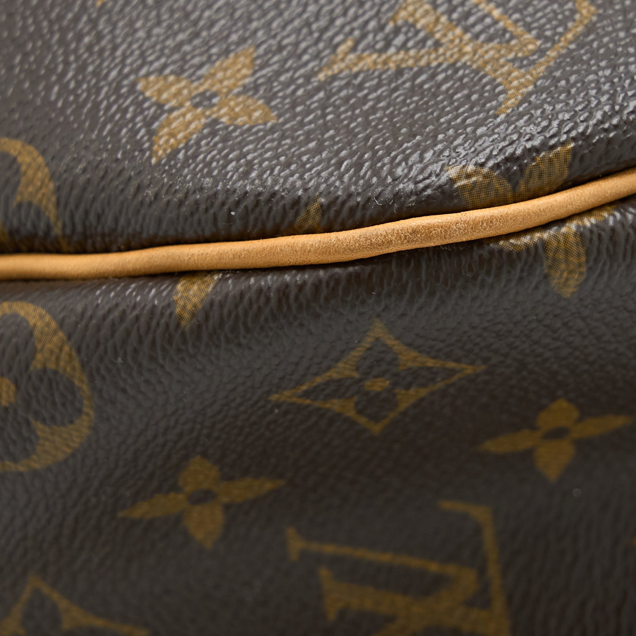 LOUIS VUITTON GALLIERA BAG MONOGRAM CANVAS GHW