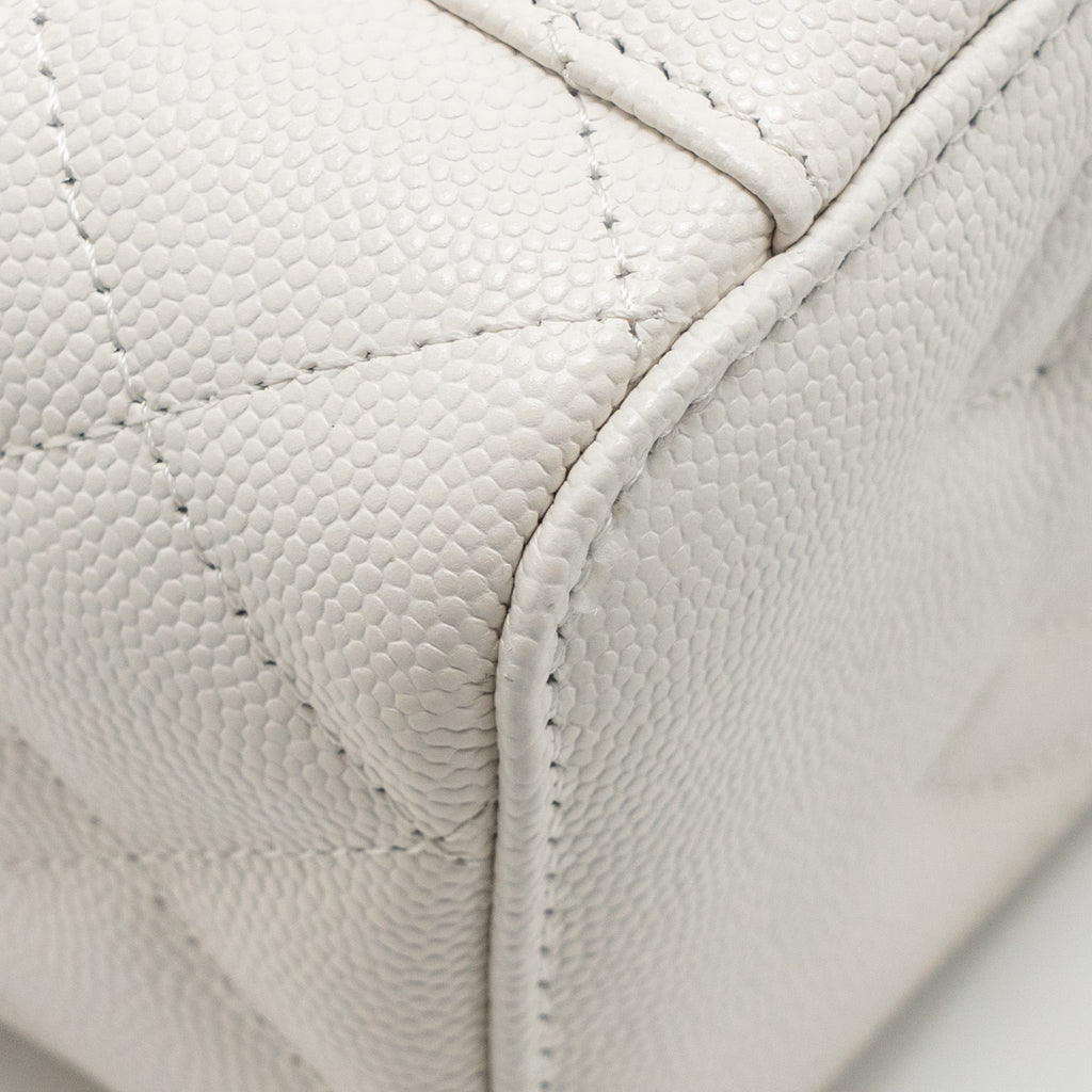 CHANEL LONG VANITY WITH CHAIN CAVIAR WHITE LGHW (MICROCHIP)